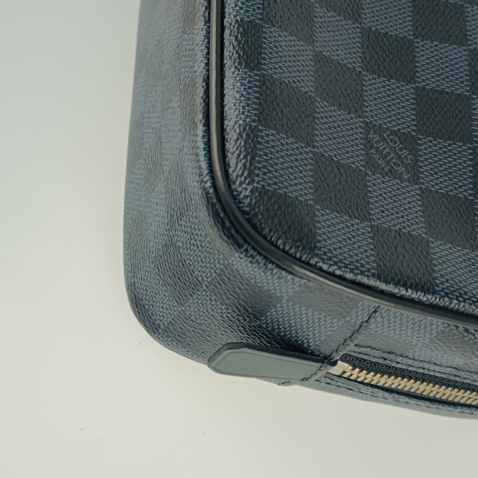 Louis Vuitton Damier Cobalt Navy Canvas Clutch Bag Pouch (Pre-Owned)