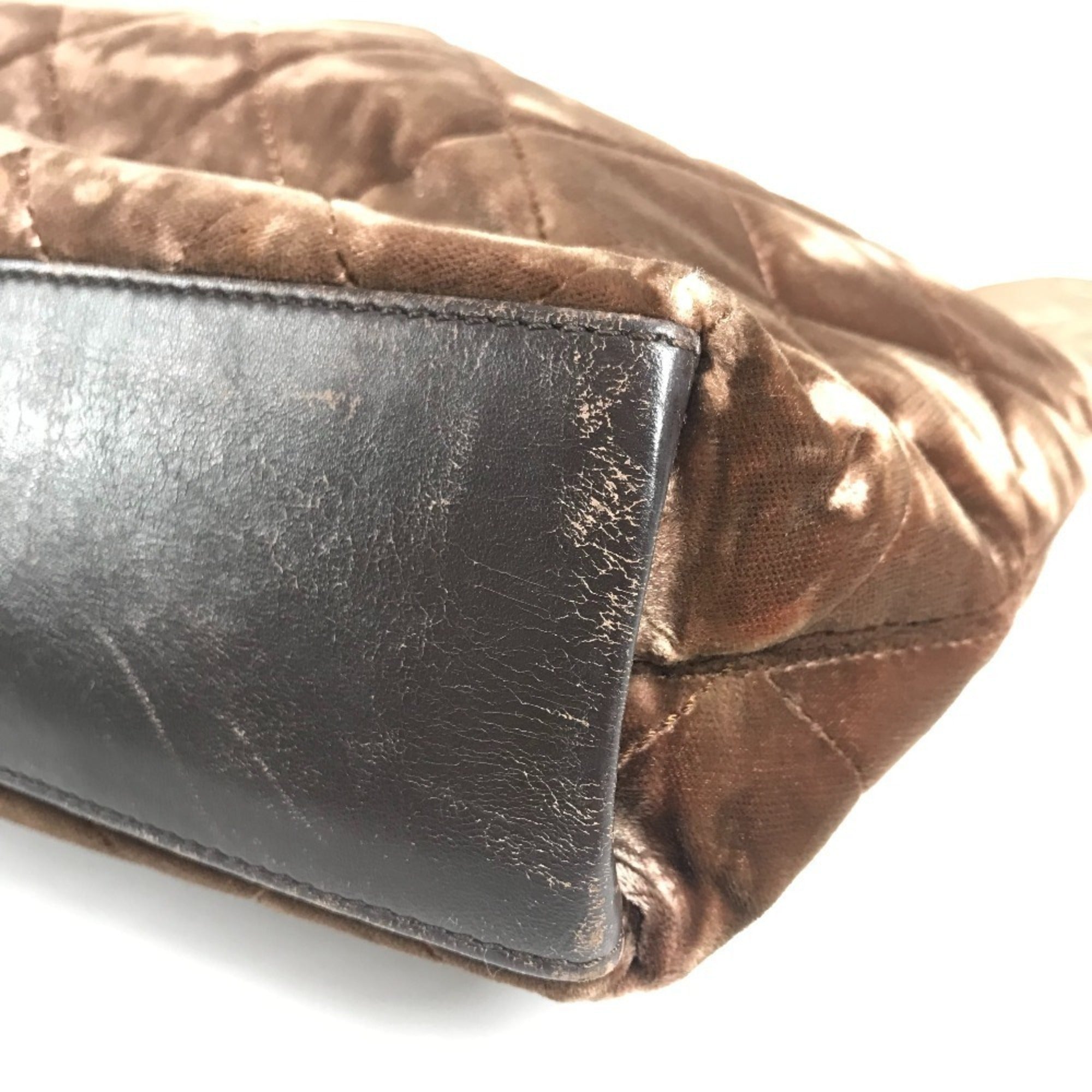 Chanel Brown Handbag (Pre-Owned)