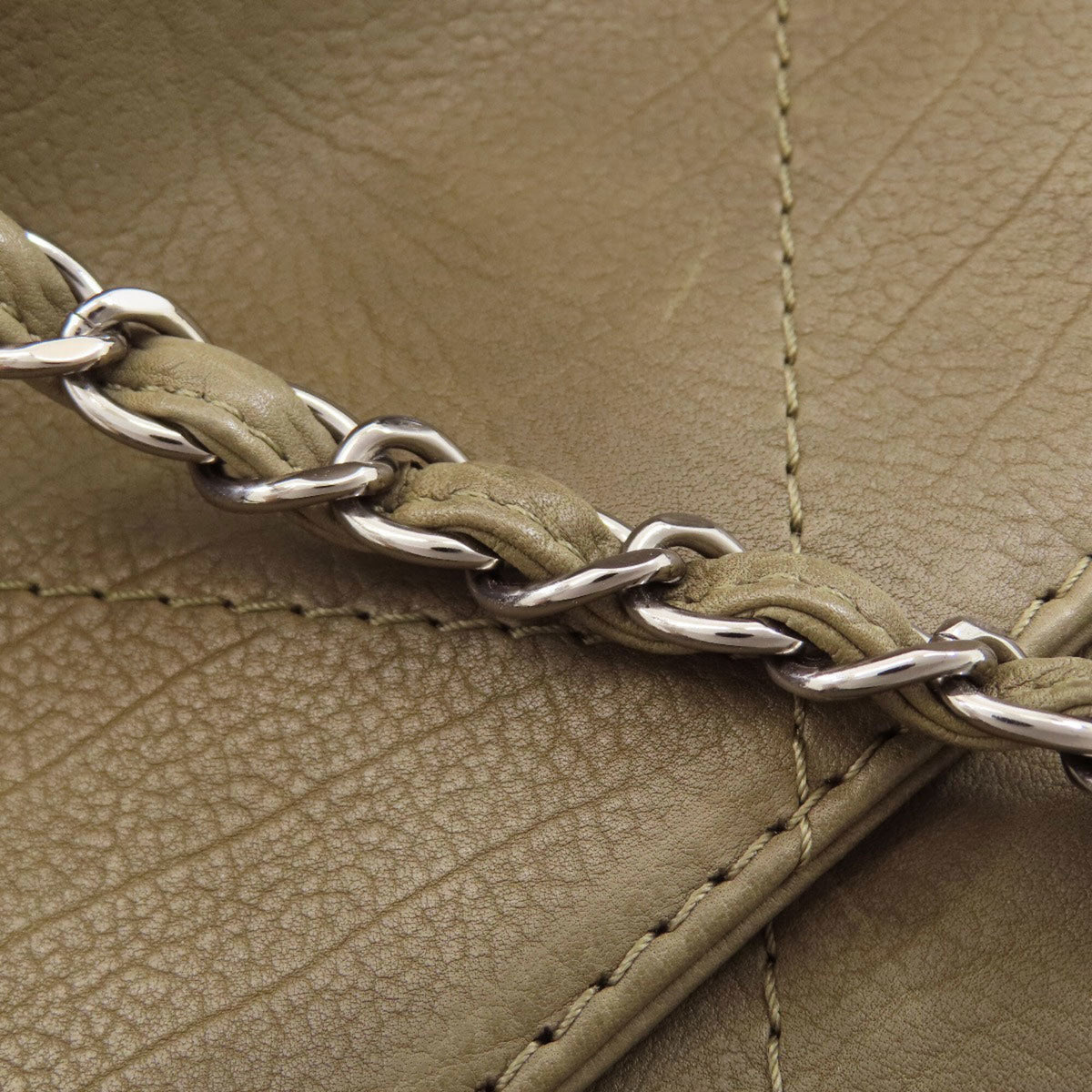 Chanel Khaki Leather Tote Bag (Pre-Owned)