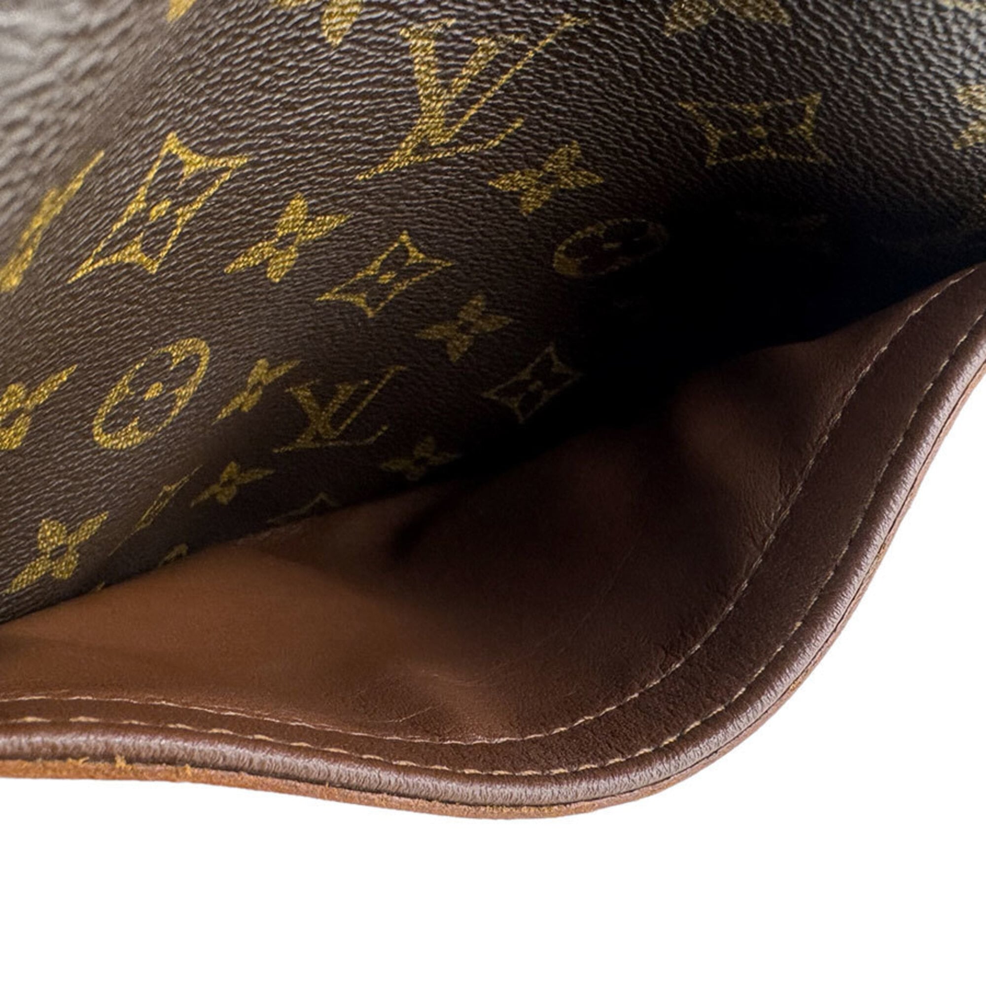 Louis Vuitton Brown Monogram Monogram Shoulder Bag (Pre-Owned)