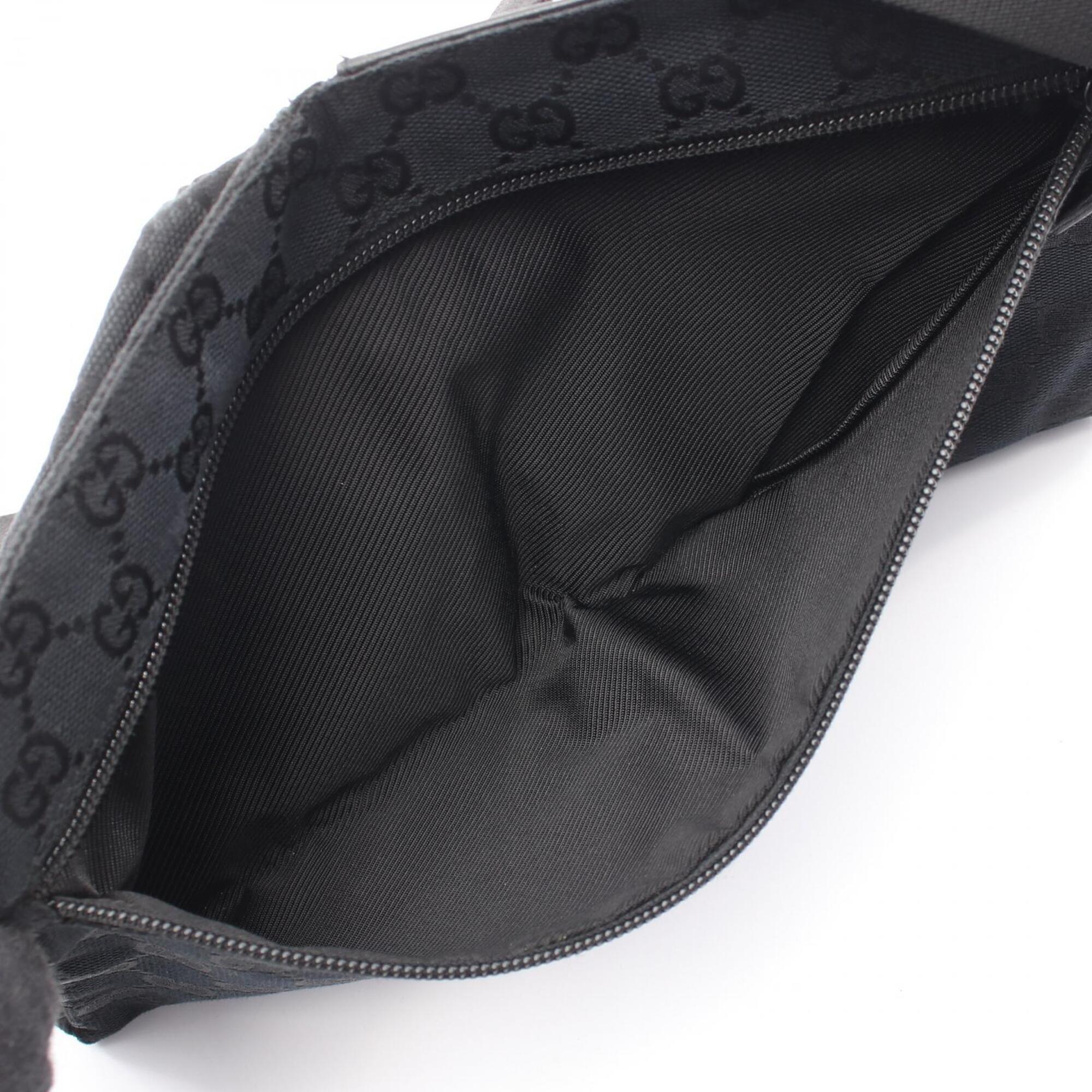 Gucci Black Canvas Leather Fanny Pack Handbag (Pre-Owned)