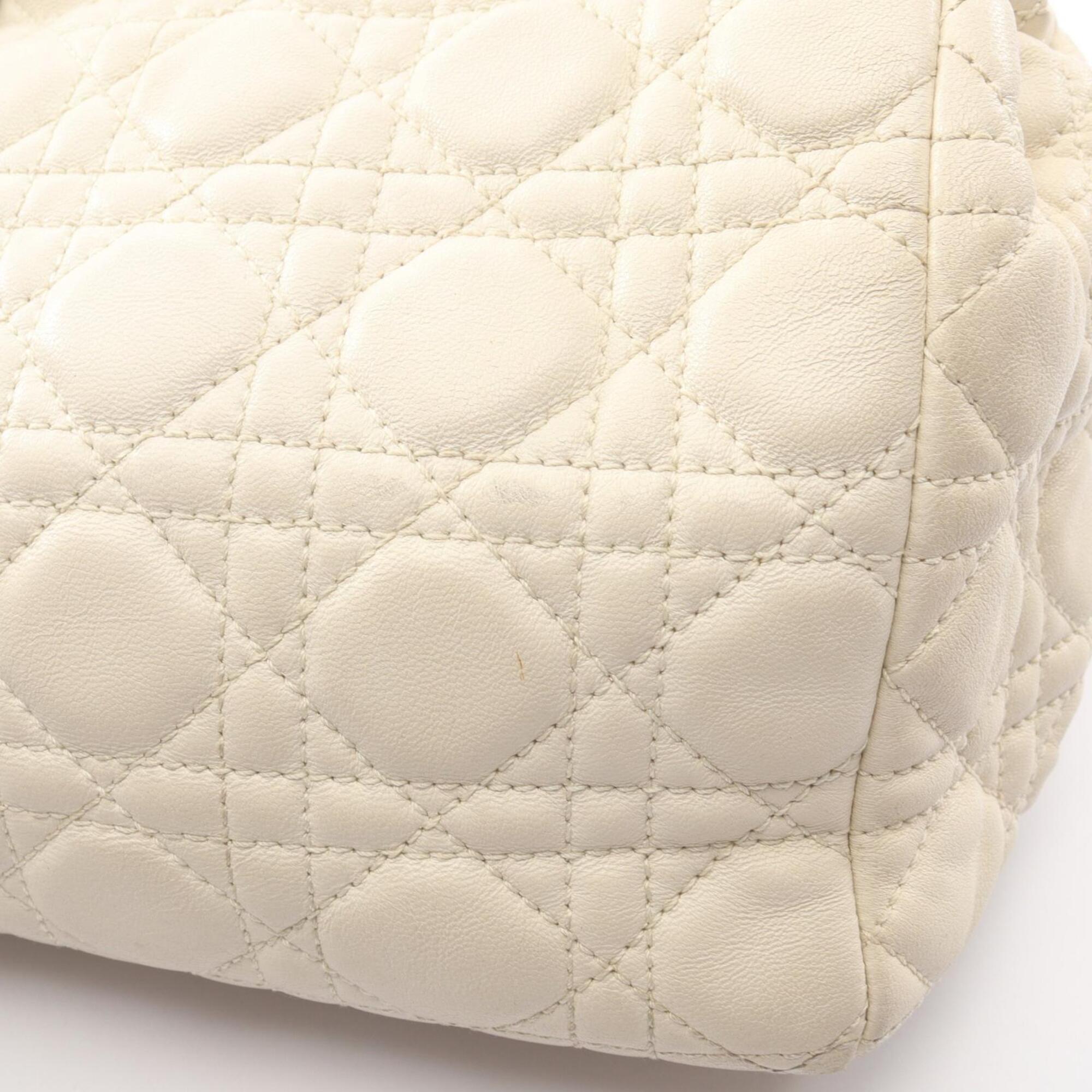 Christian Dior White Leather Handbag Tote Bag (Pre-Owned)