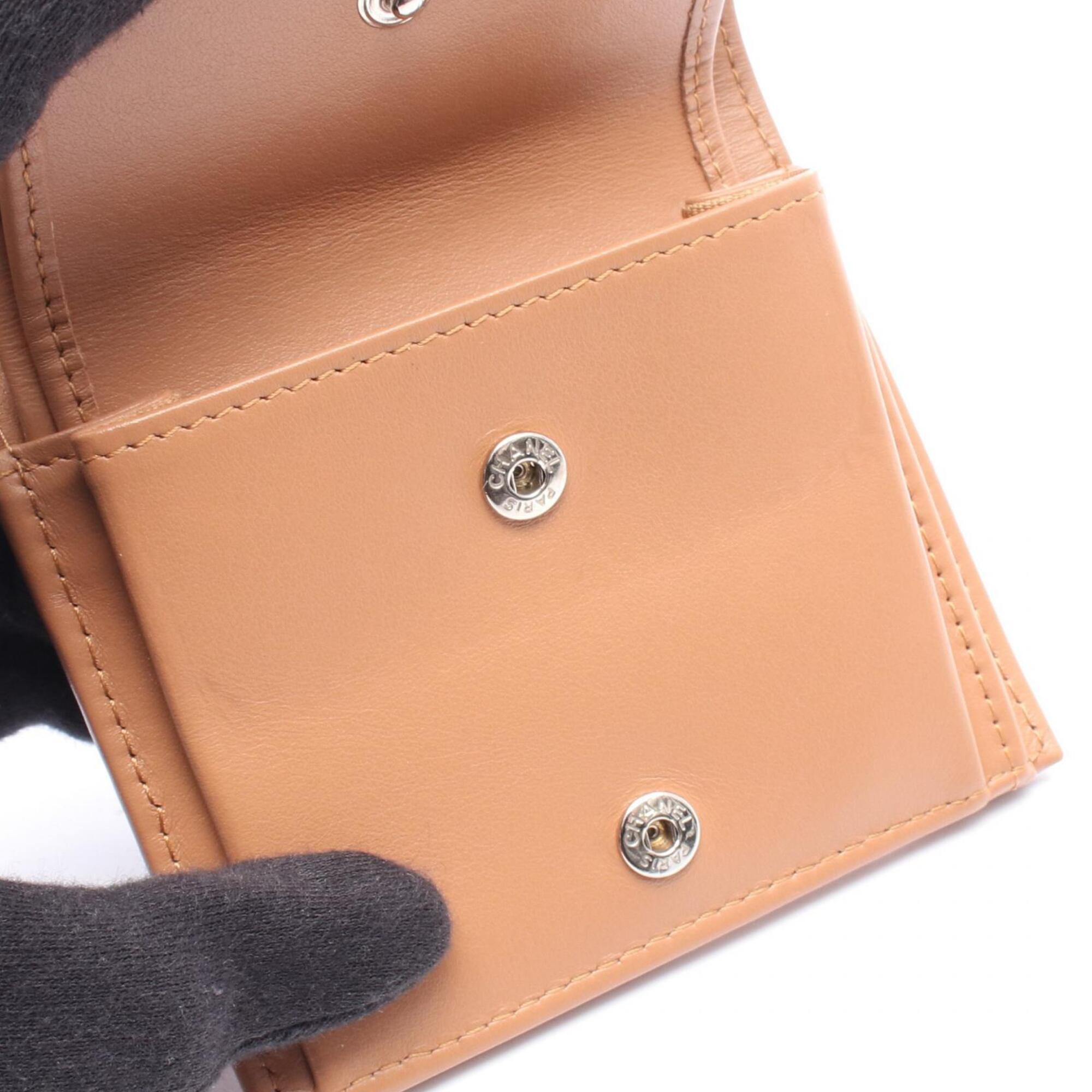 Chanel Brown Leather Wallet (Bi-Fold) (Pre-Owned)