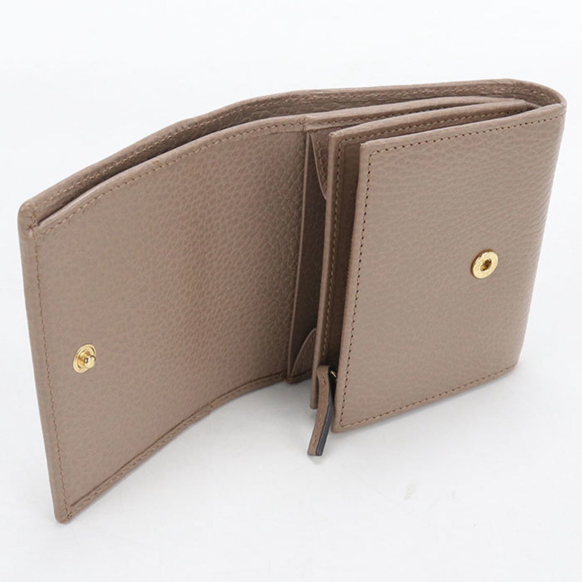 Gucci Beige Leather Wallet (Bi-Fold) (Pre-Owned)