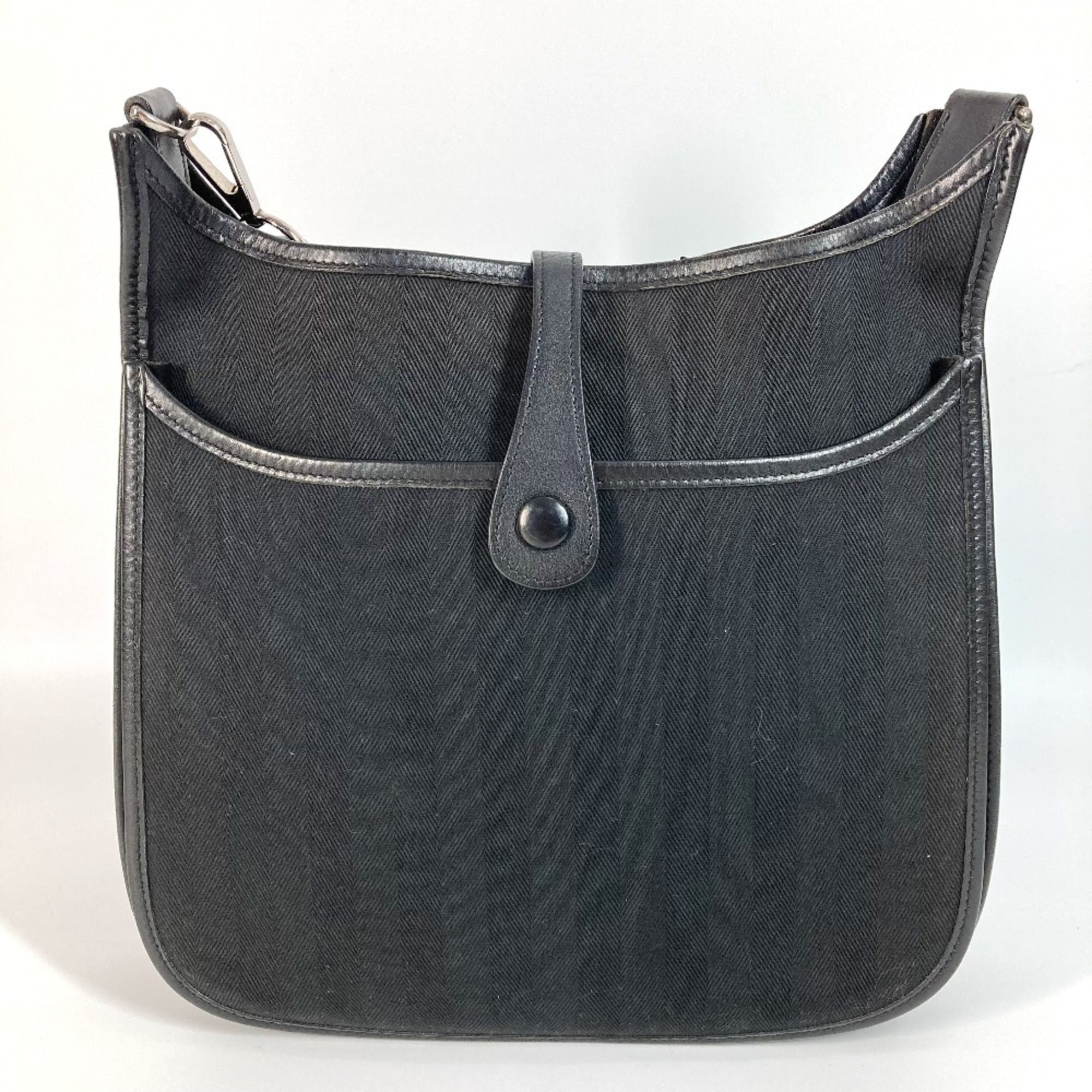 Hermes Black Leather Canvas Pochette Shoulder Bag (Pre-Owned)