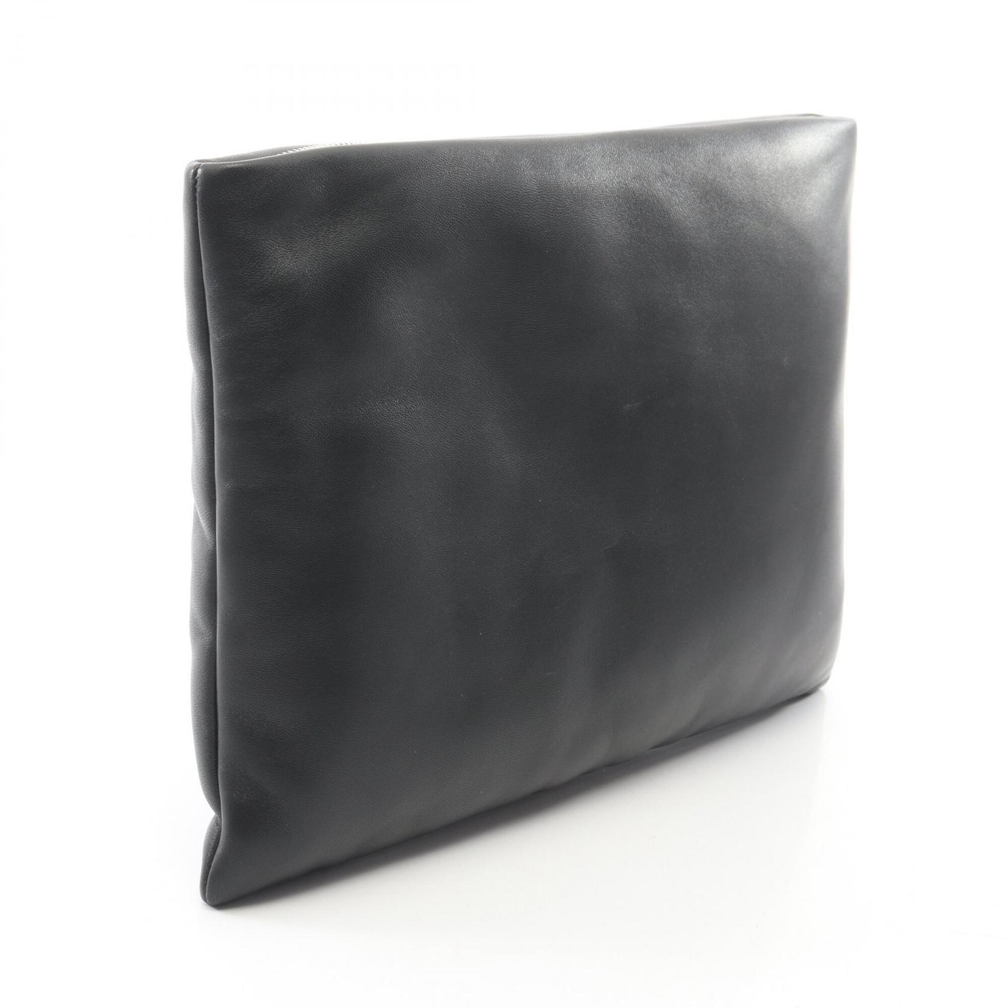 Yves Saint Laurent Black Leather Clutch Bag Pouch (Pre-Owned)