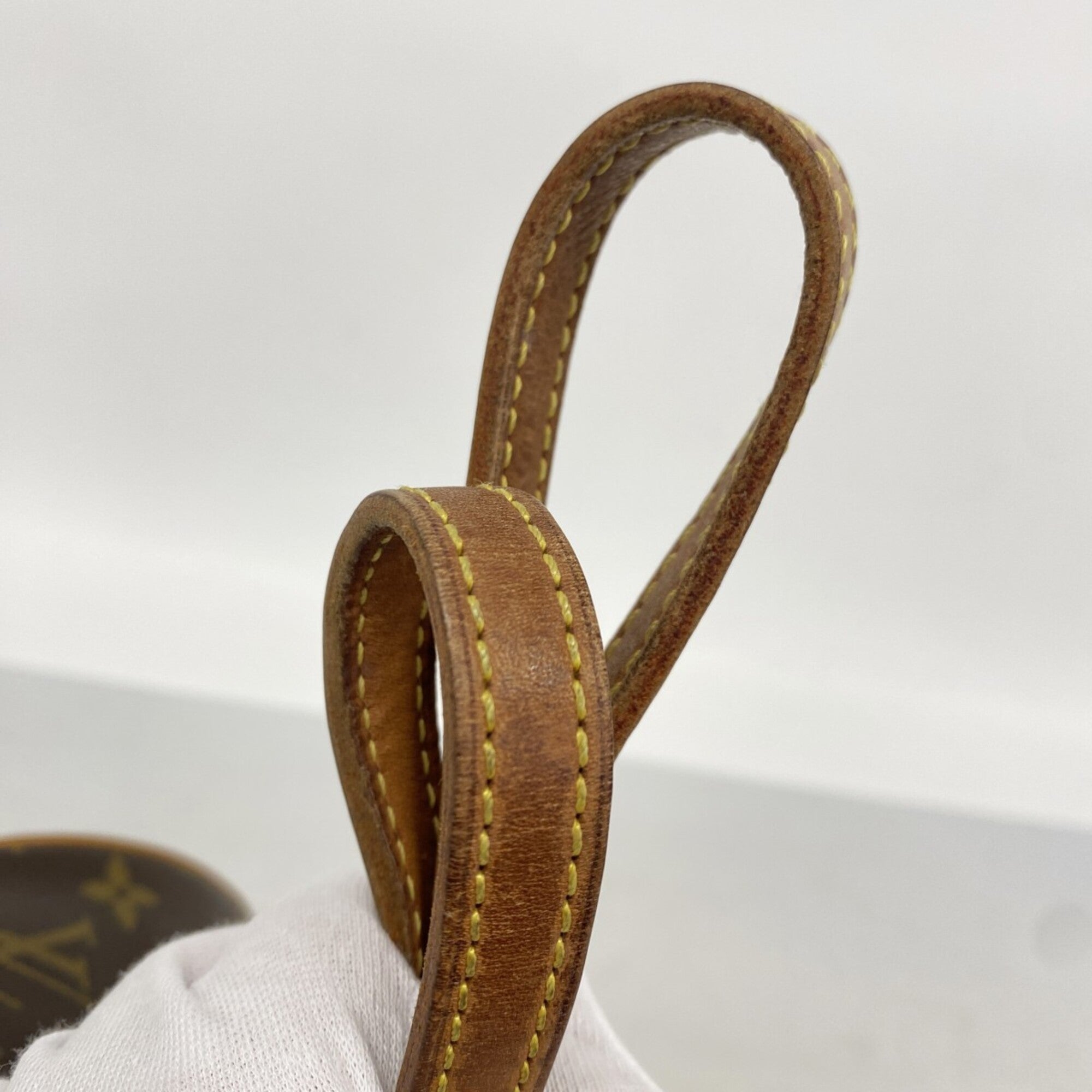 Louis Vuitton Brown Handbag (Pre-Owned)