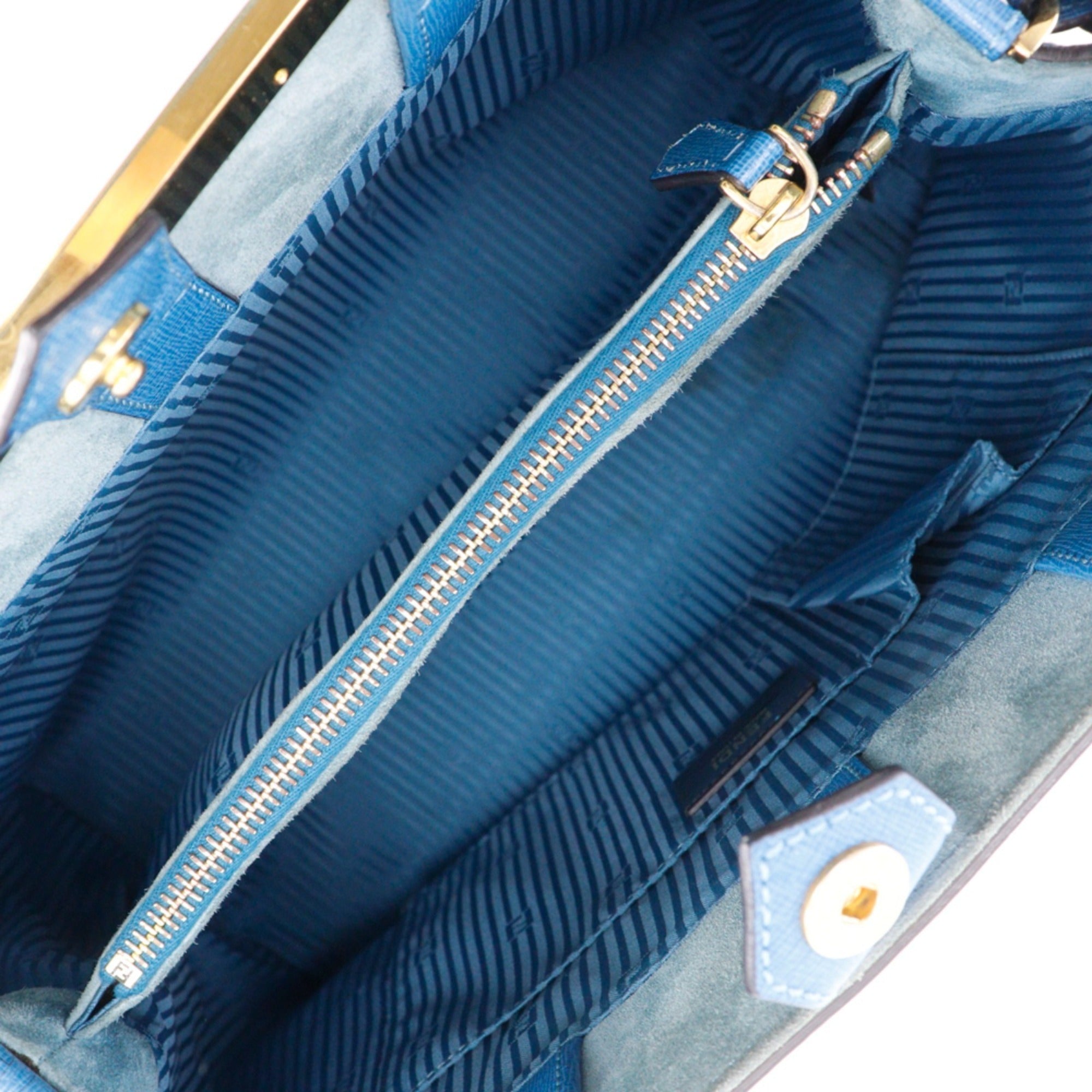 Fendi Blue Leather Handbag (Pre-Owned)