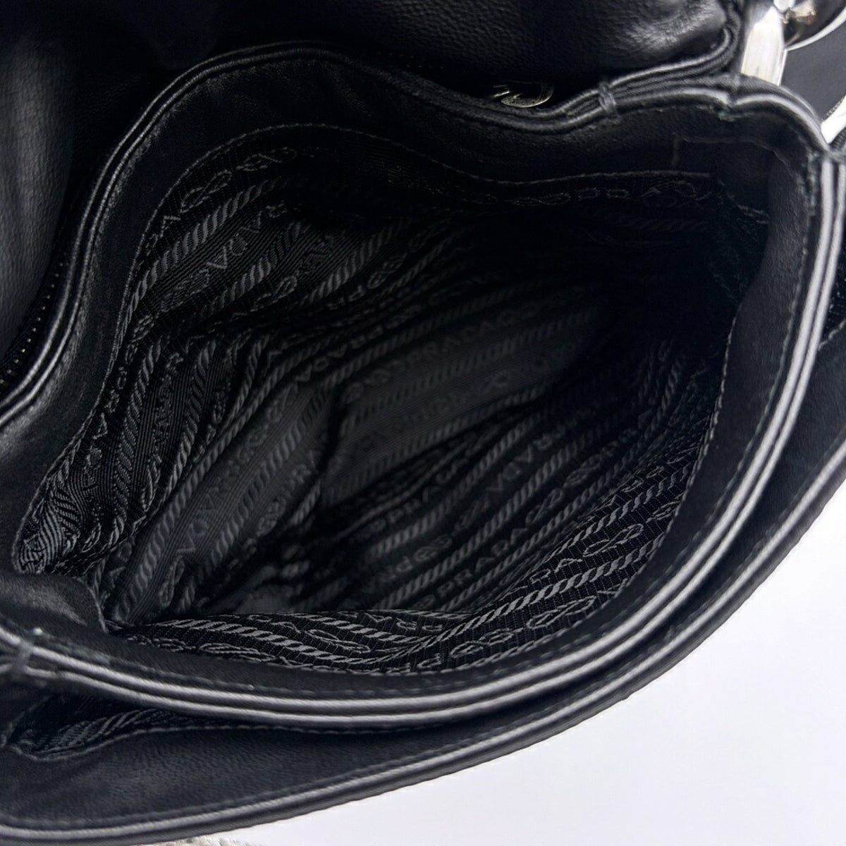 Prada Black Nylon Leather Shoulder Bag (Pre-Owned)