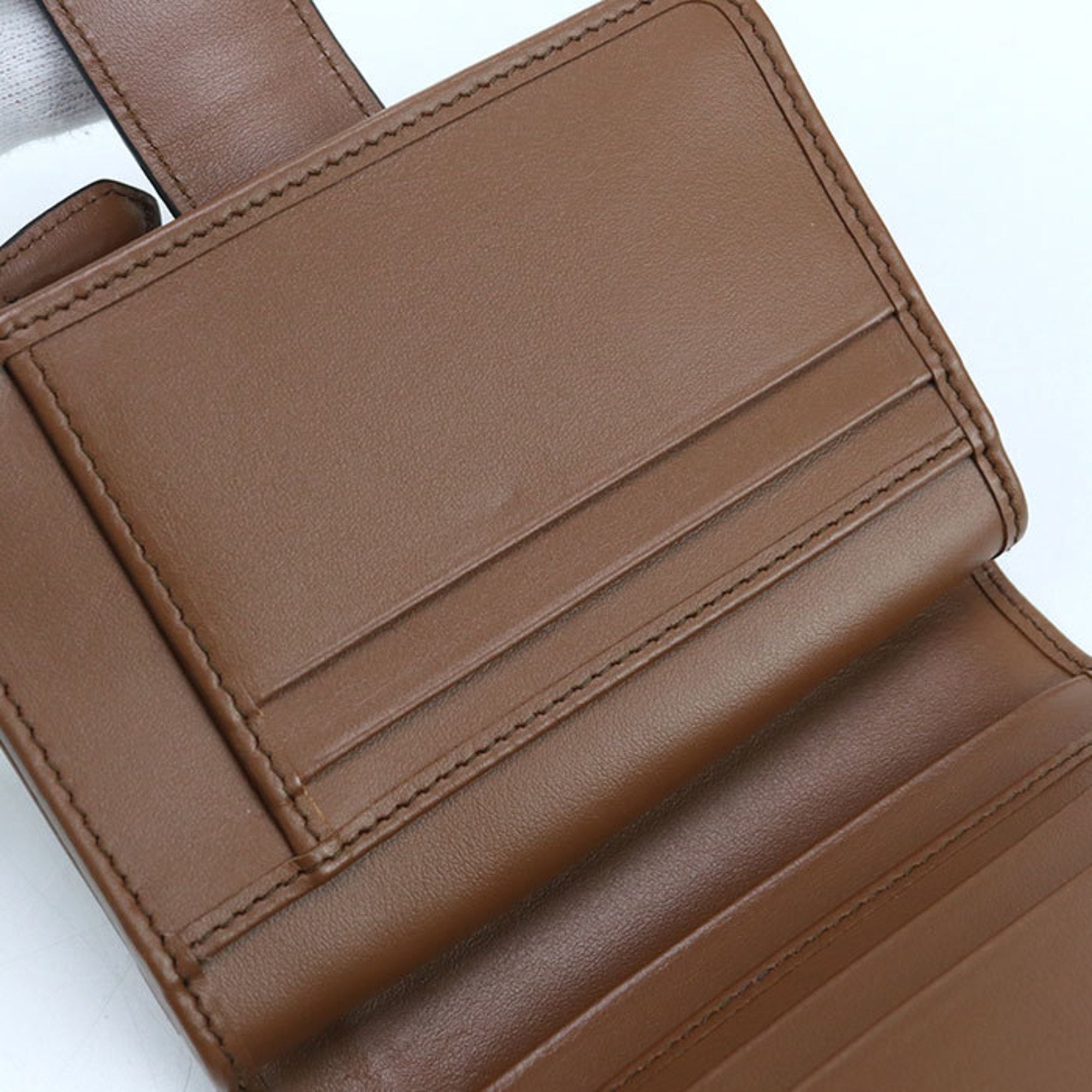 Prada Brown Leather Wallet (Bi-Fold) (Pre-Owned)