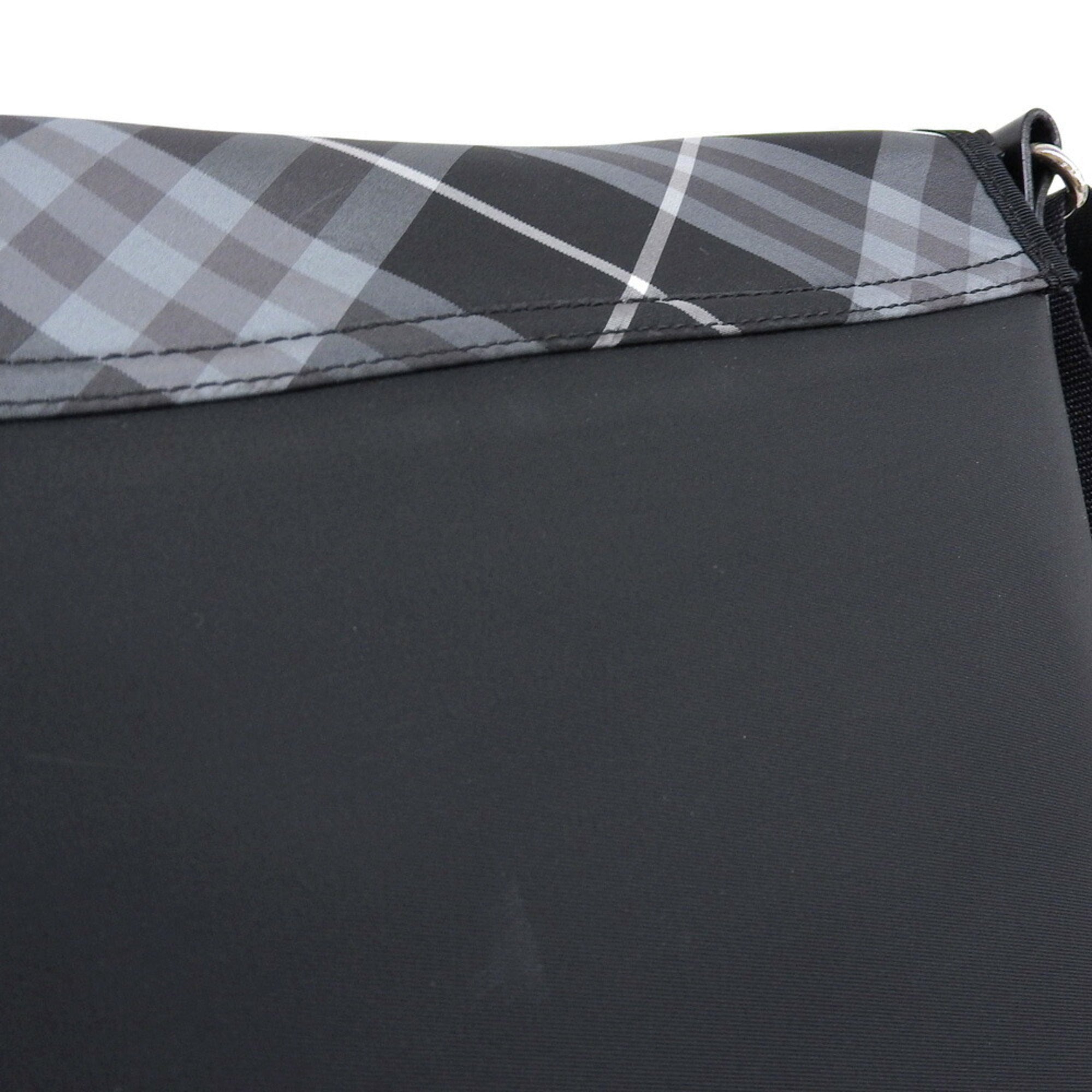Burberry Black Gray Nylon Shoulder Bag (Pre-Owned)