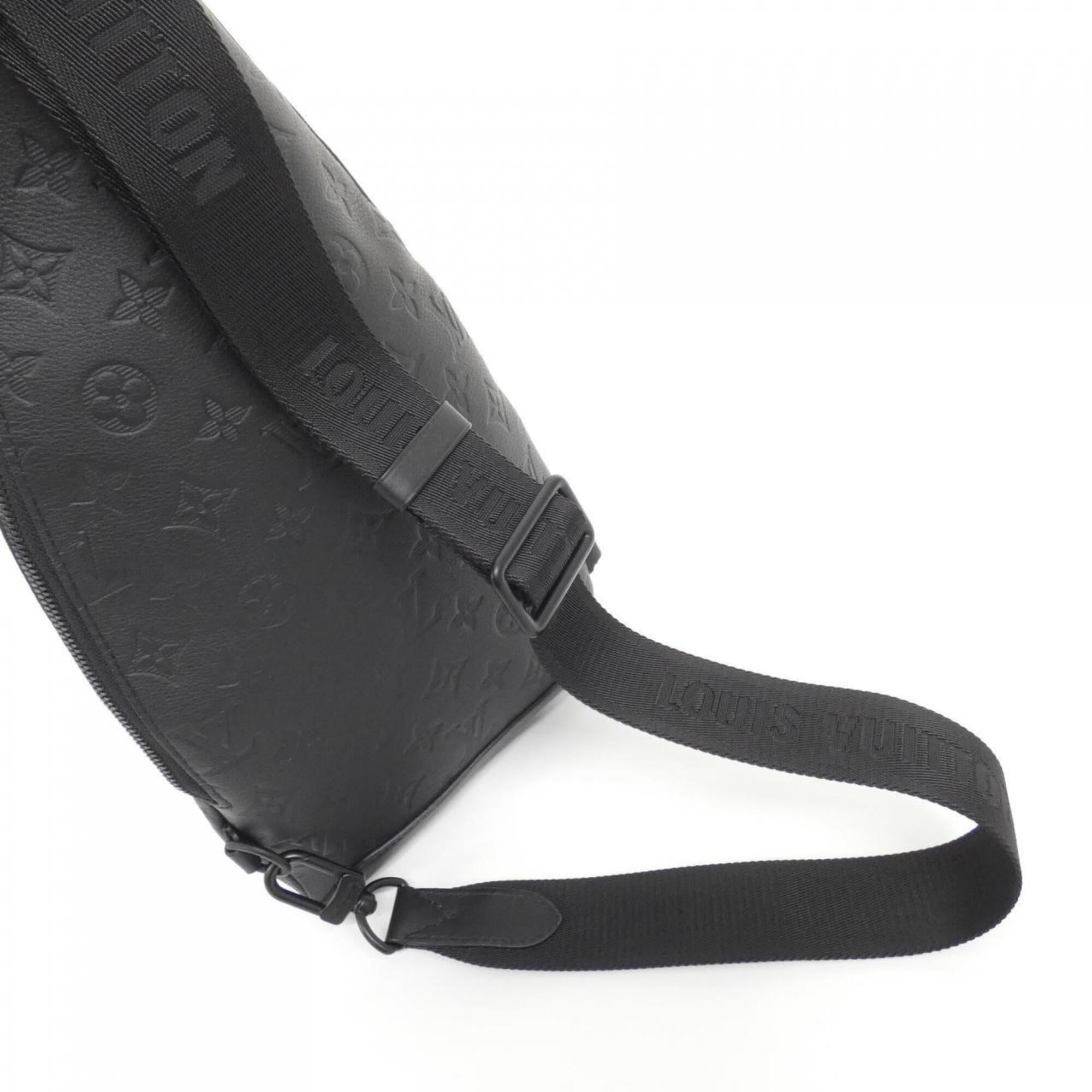 Louis Vuitton Black Leather Pouch Shoulder Bag (Pre-Owned)
