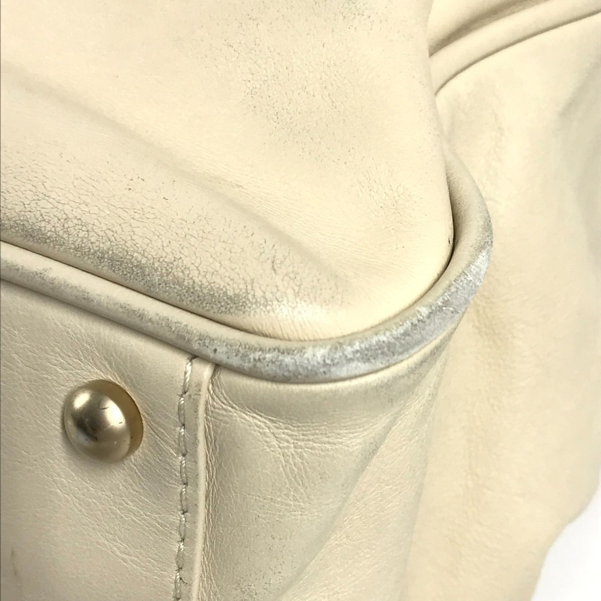 Chanel Beige White Leather Shoulder Bag Tote Bag (Pre-Owned)