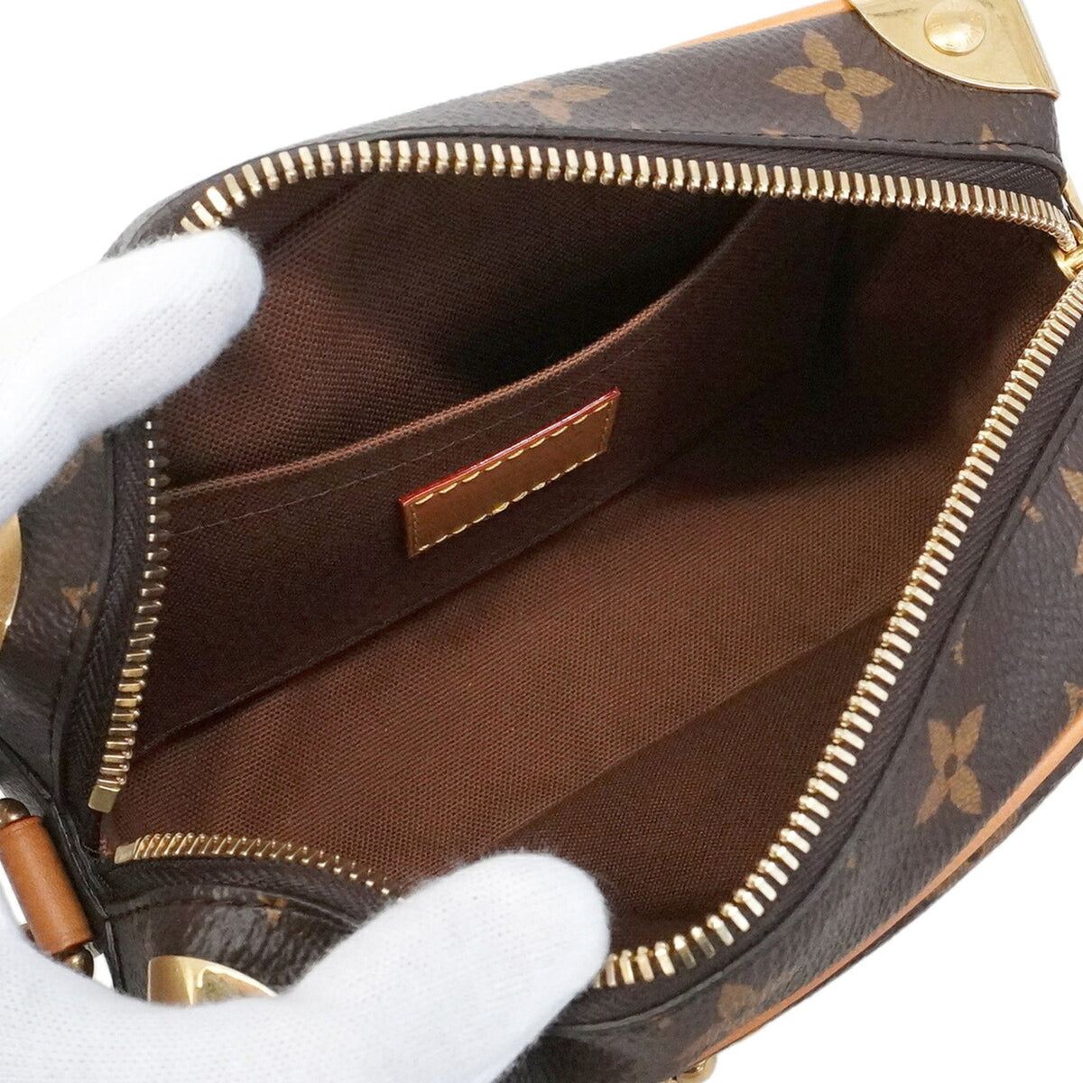 Louis Vuitton Brown Shoulder Bag (Pre-Owned)