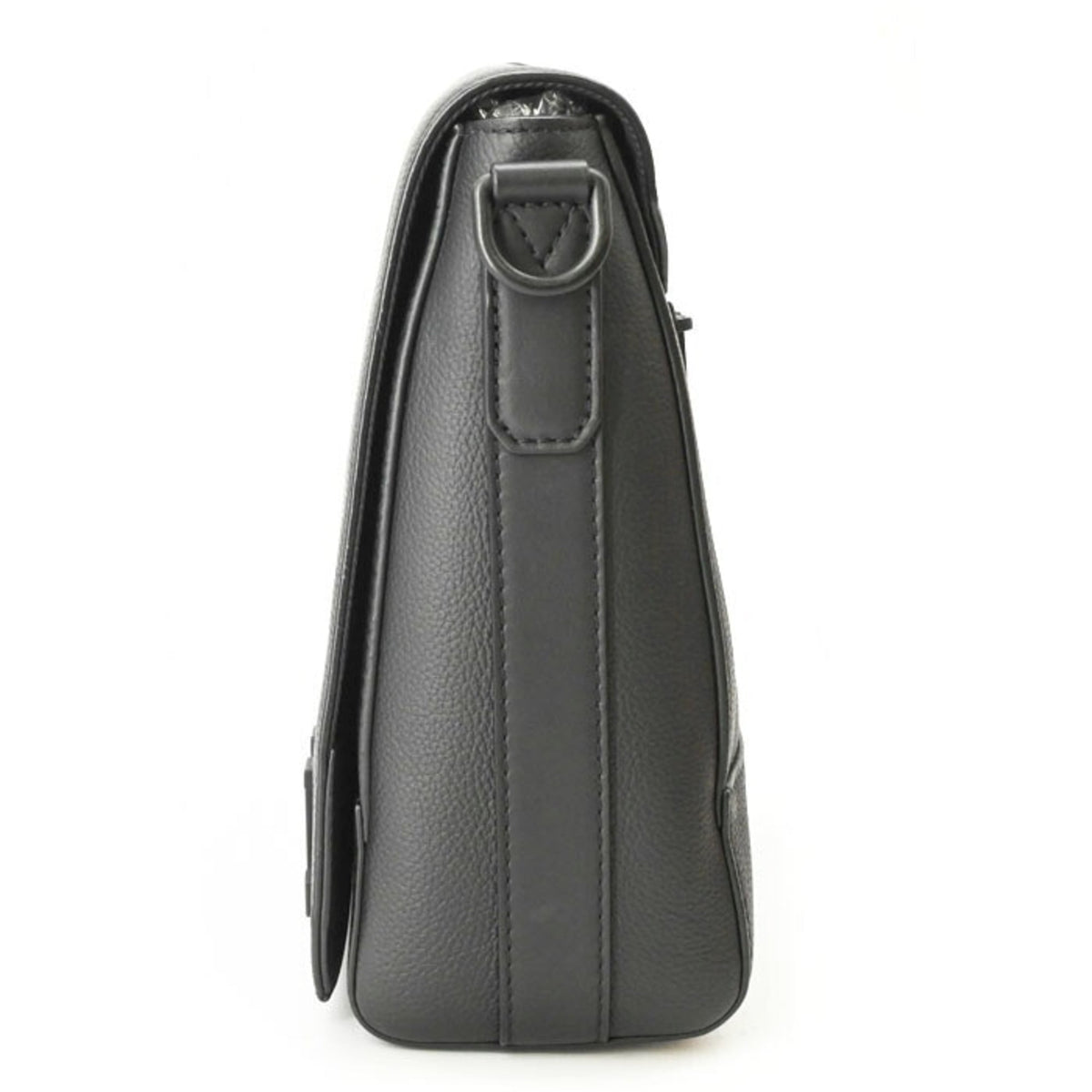 Louis Vuitton Black Leather Messenger Bag (Pre-Owned)