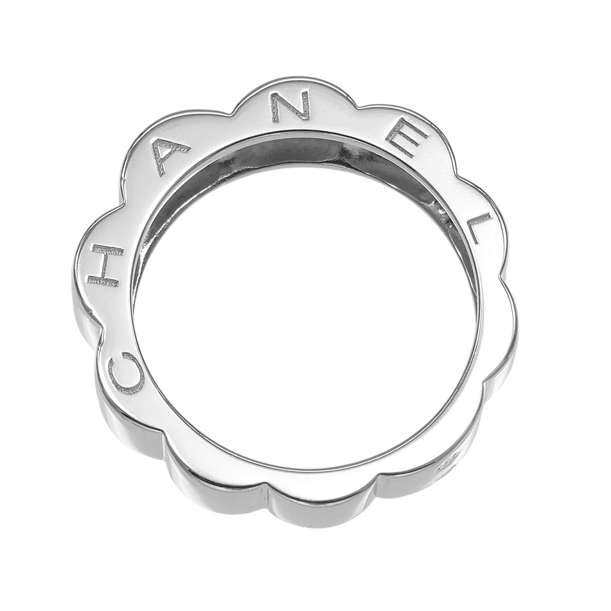 Chanel White Gold (18K) Band Ring (Pre-Owned)