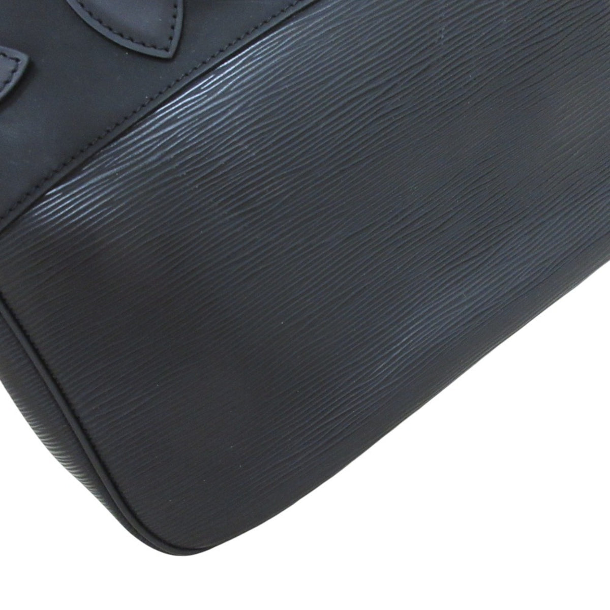 Louis Vuitton Black Noir Epi Leather Handbag (Pre-Owned)