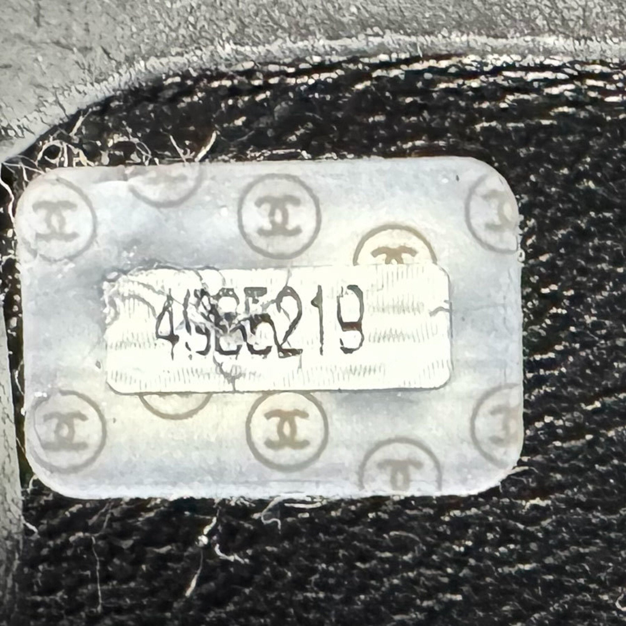 Chanel Black Patent Leather Shoulder Bag (Pre-Owned)