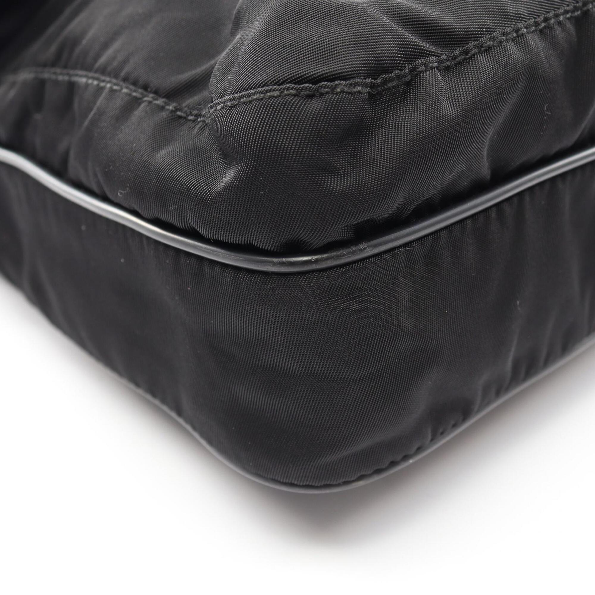 Prada Black Nylon Leather Handbag Shoulder Bag (Pre-Owned)
