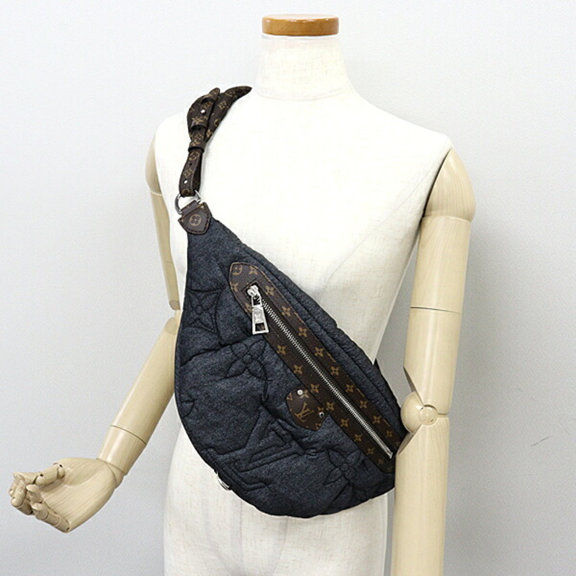Louis Vuitton Black Brown Nylon Leather Crossbody Bag Shoulder Bag (Pre-Owned)