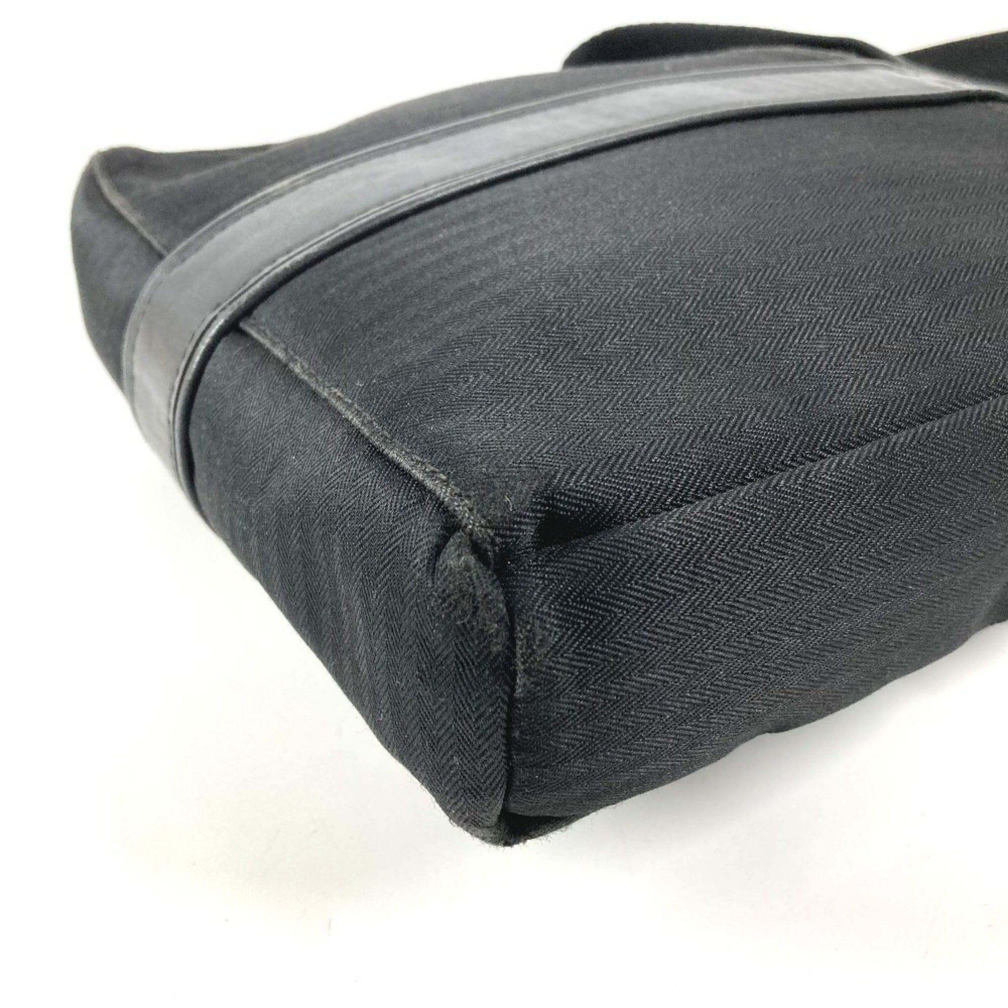 Hermes Black Canvas Pochette Shoulder Bag (Pre-Owned)