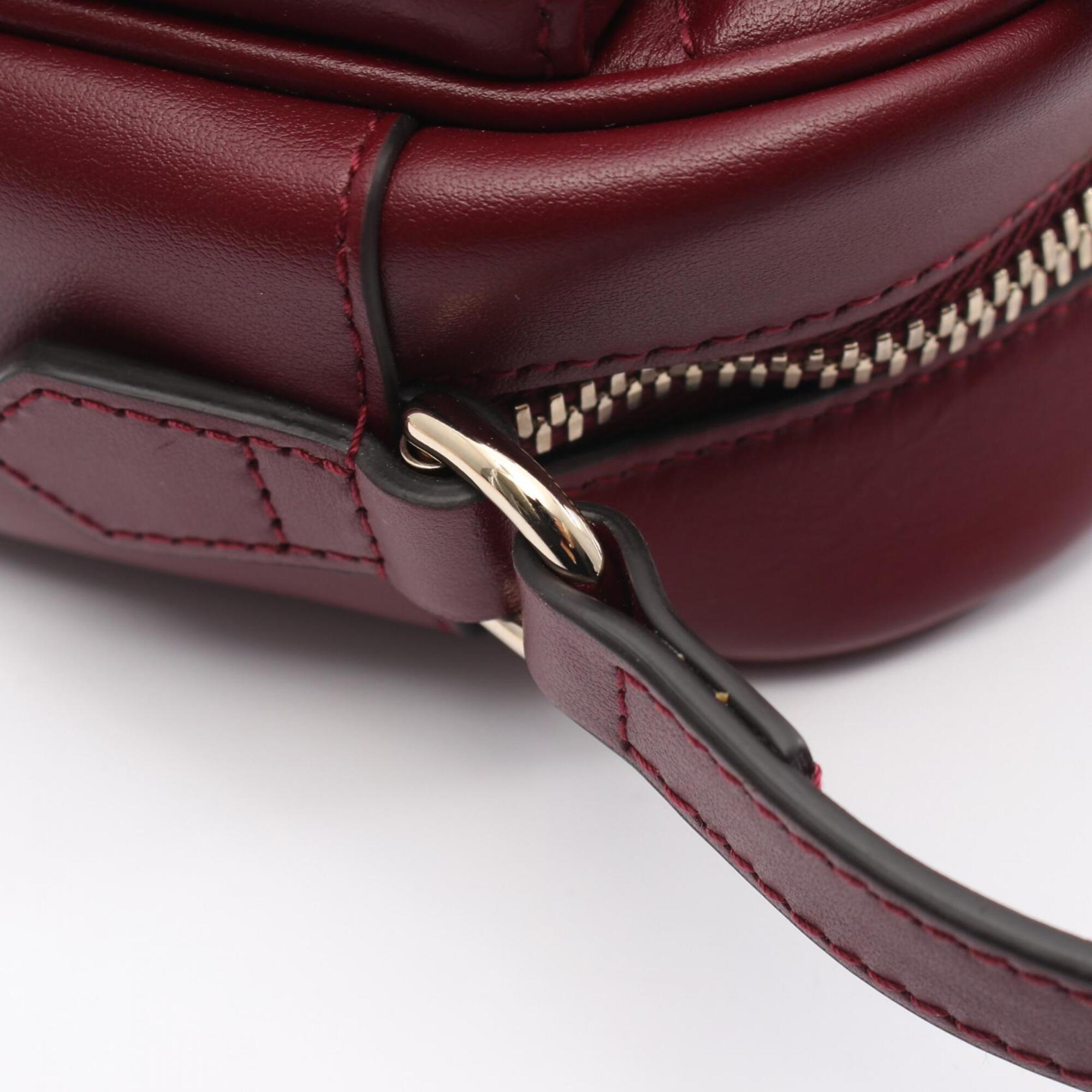 Gucci Gg Marmont Bordeaux Leather Handbag Shoulder Bag (Pre-Owned)