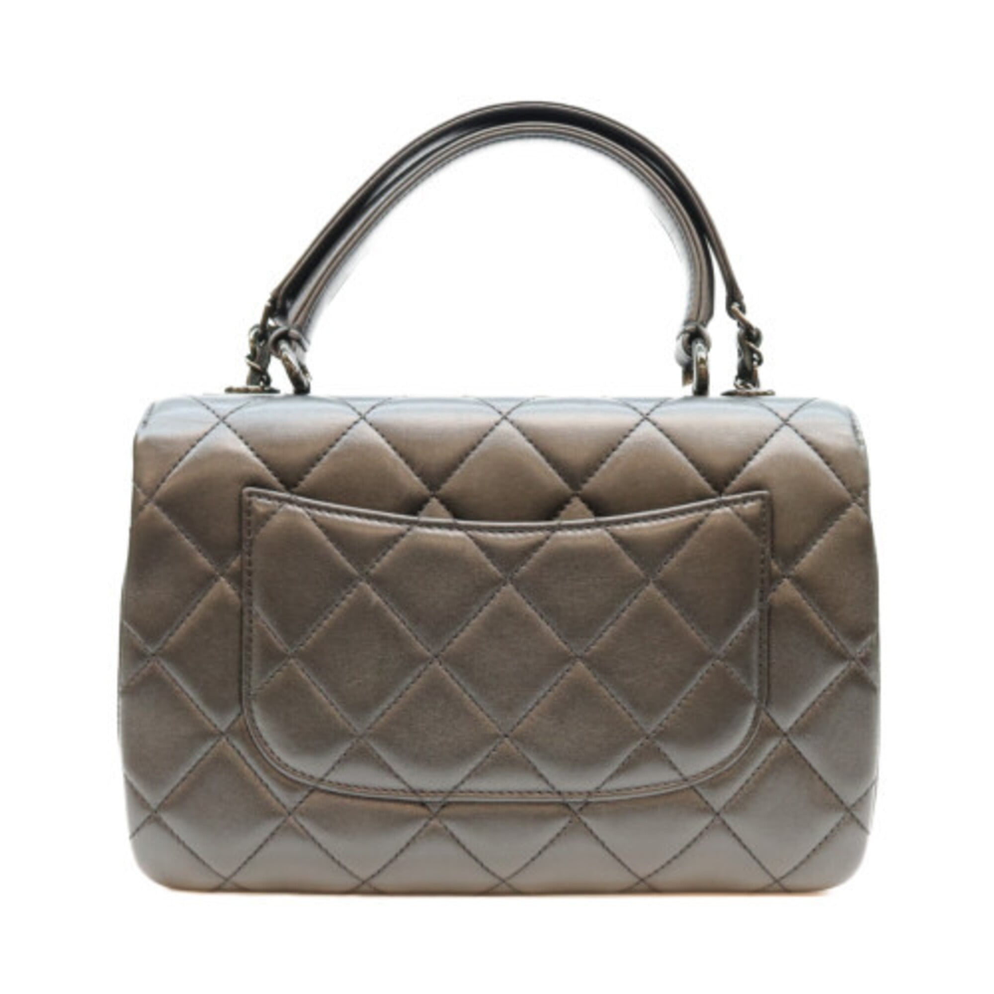 Chanel Black Leather Shoulder Bag (Pre-Owned)