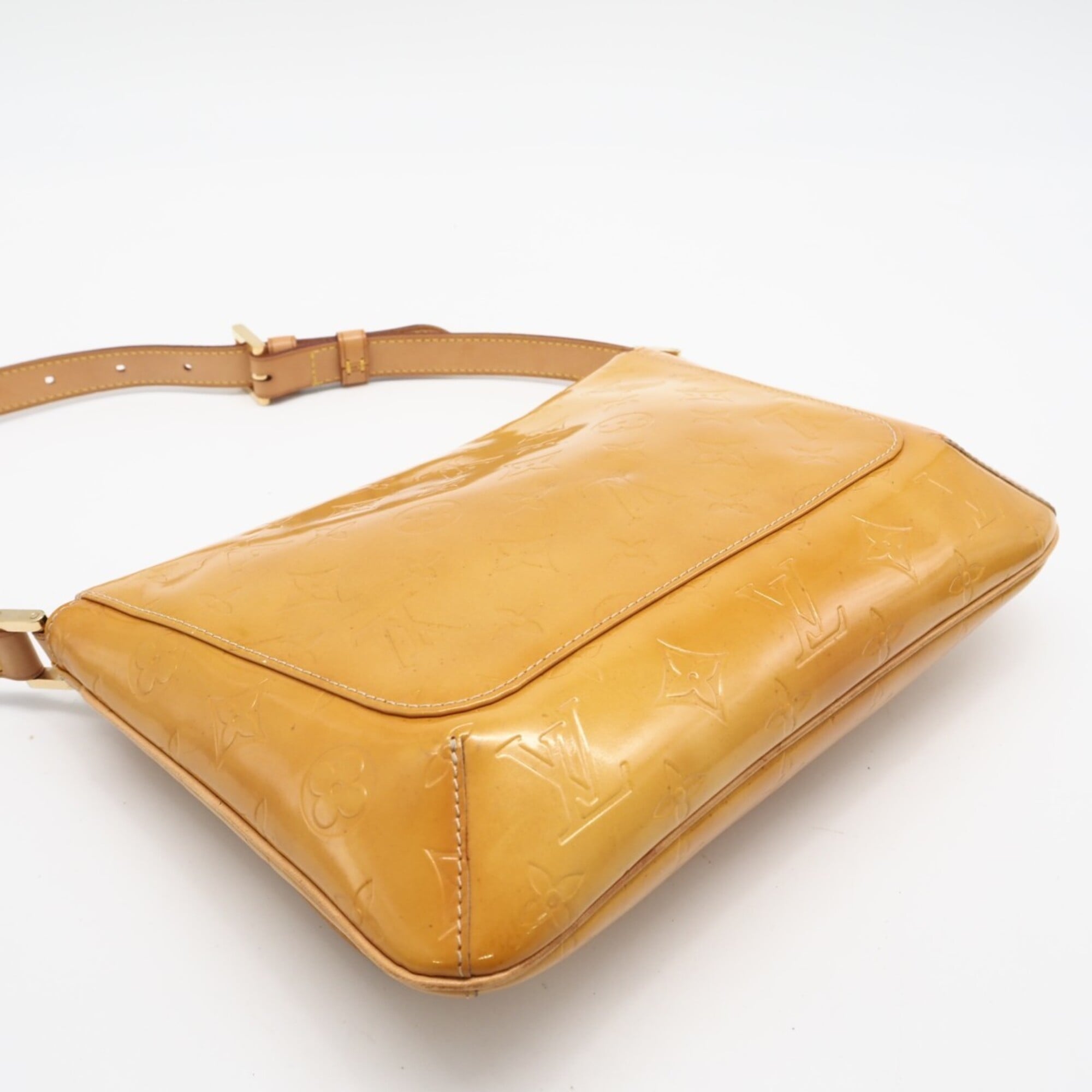 Louis Vuitton Monogram Vernis Yellow Leather Shoulder Bag (Pre-Owned)