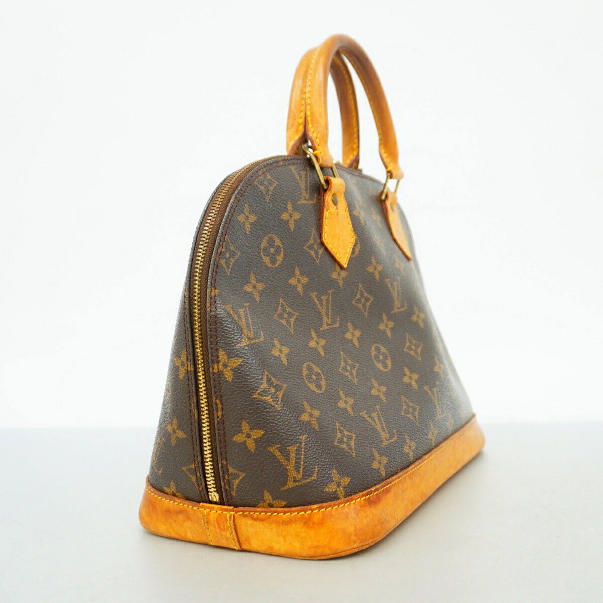 Louis Vuitton Brown Handbag (Pre-Owned)