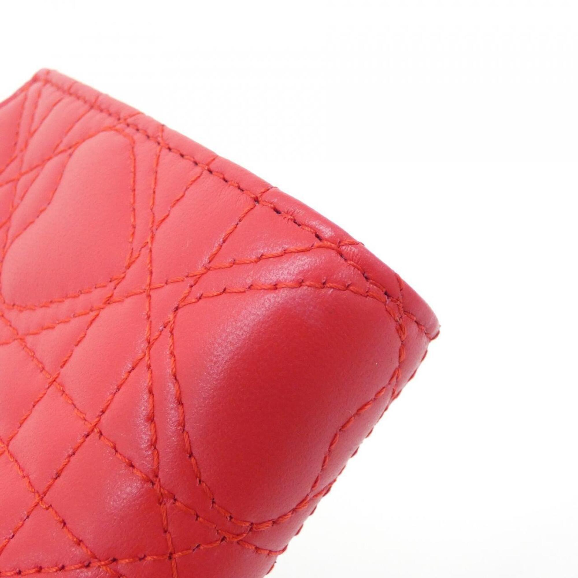 Christian Dior Red Color Leather Wallet (Bi-Fold) (Pre-Owned)