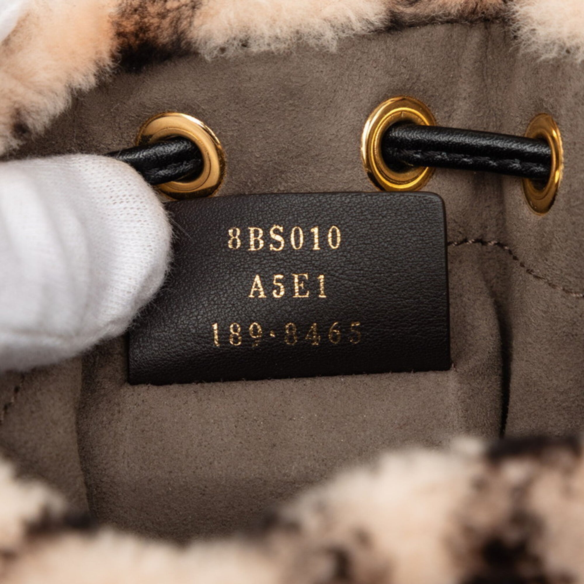 Fendi Beige Black Fur Leather Handbag (Pre-Owned)