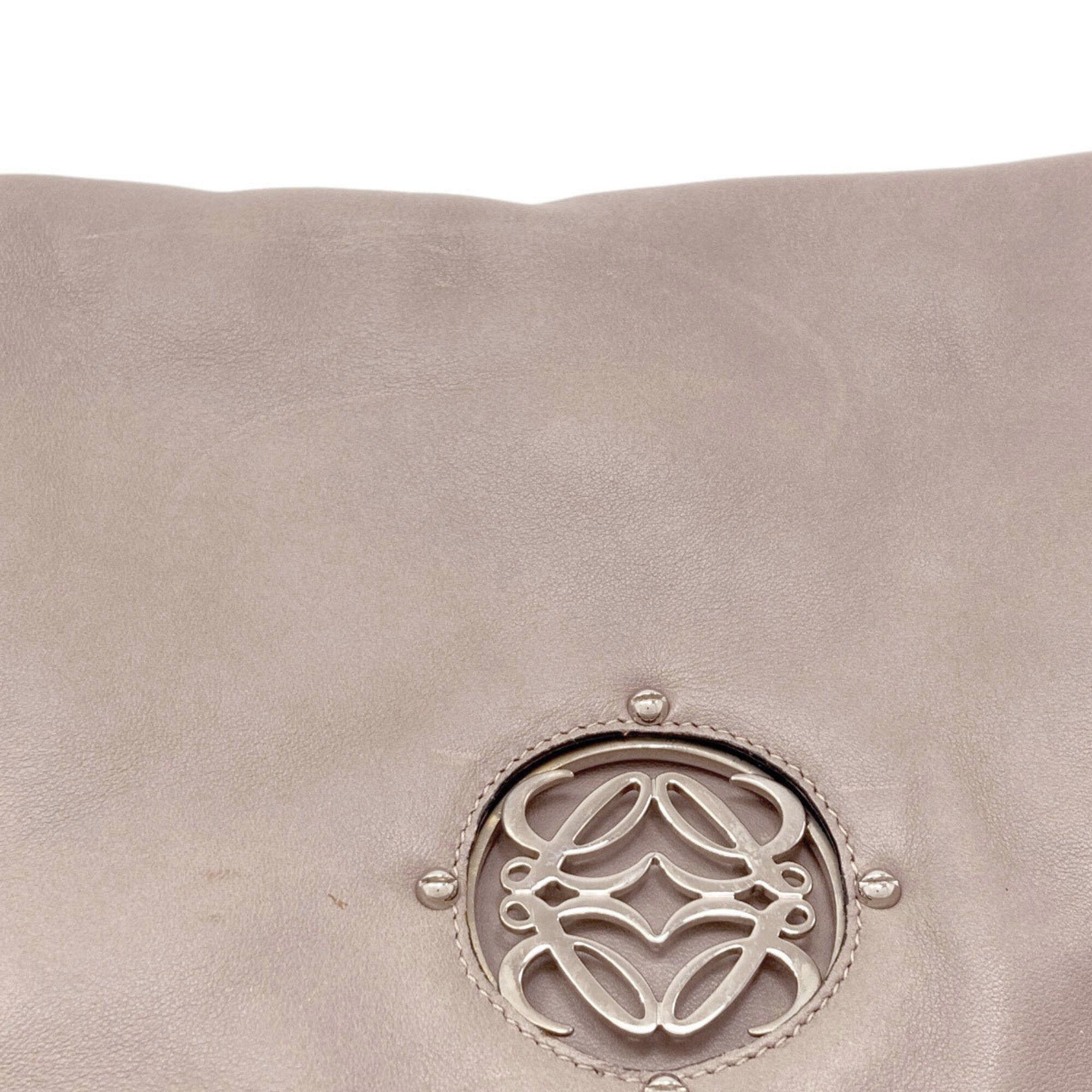 Loewe Grayish Leather Shoulder Bag (Pre-Owned)