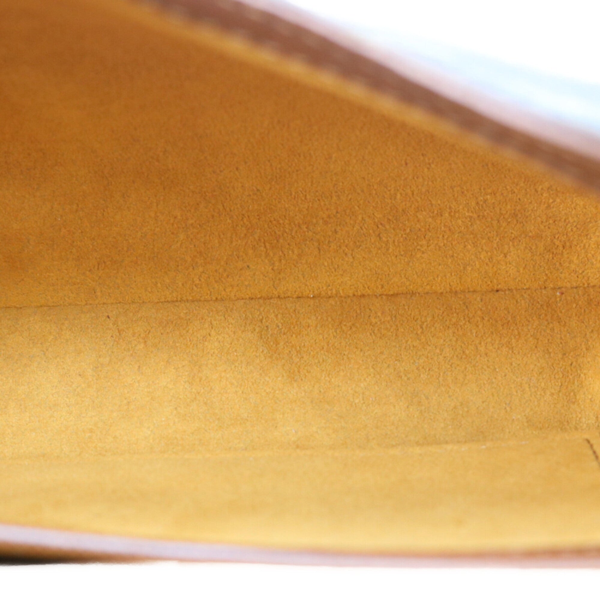Louis Vuitton Brown Monogram Shoulder Bag (Pre-Owned)