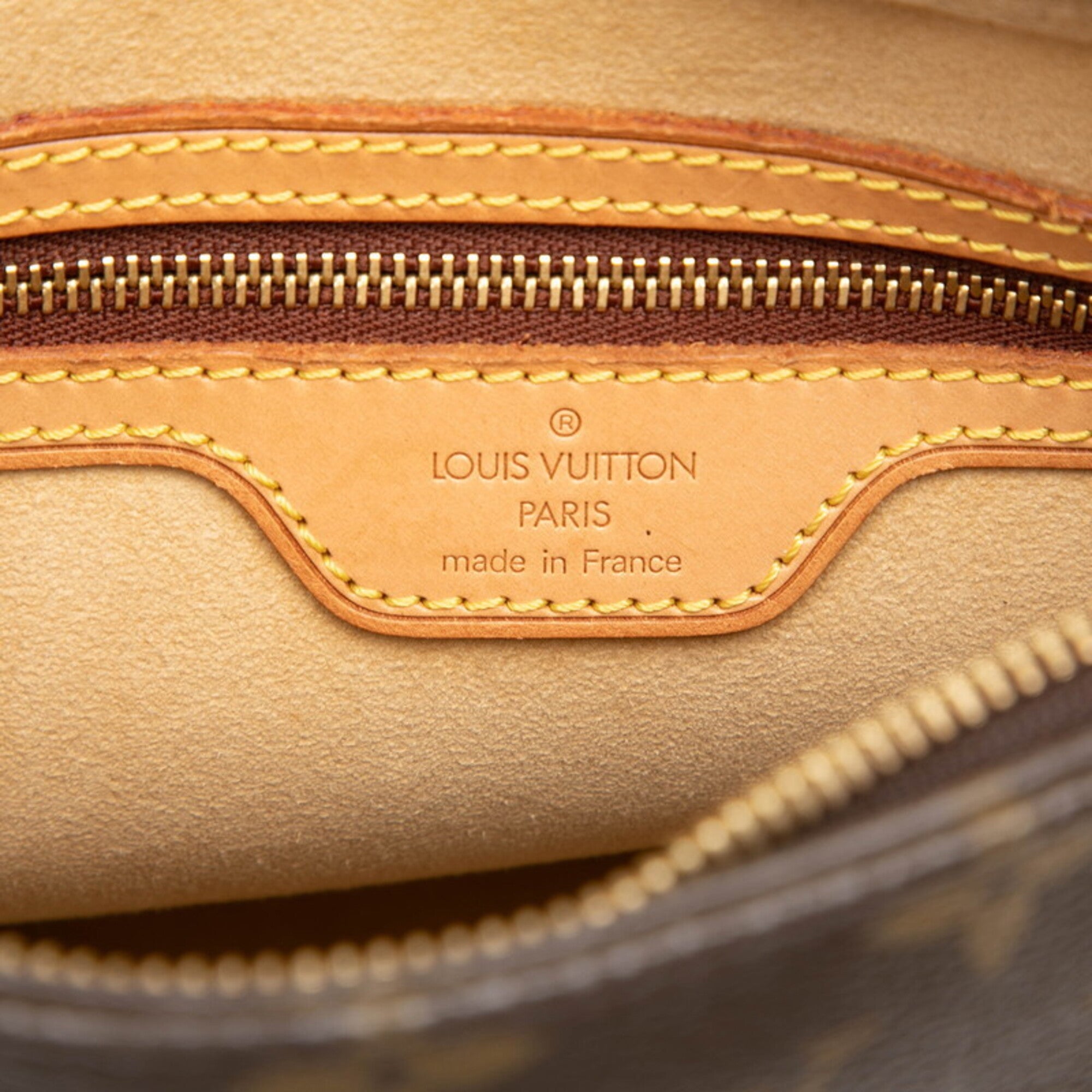 Louis Vuitton Brown Pvc Leather Shoulder Bag (Pre-Owned)