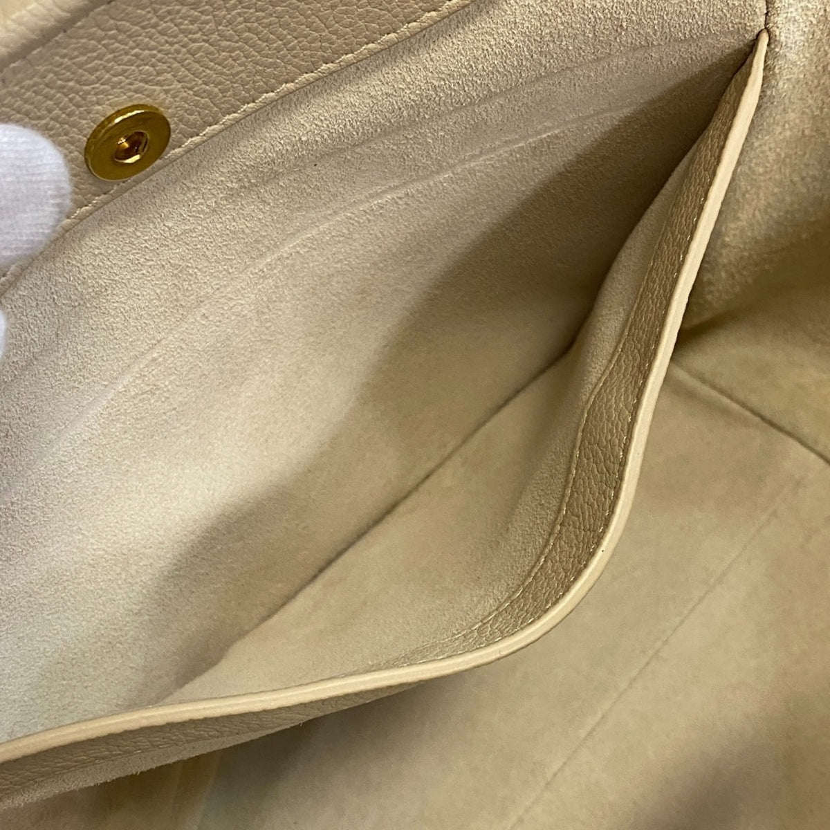 Celine Beige Off-White Leather Shoulder Bag (Pre-Owned)