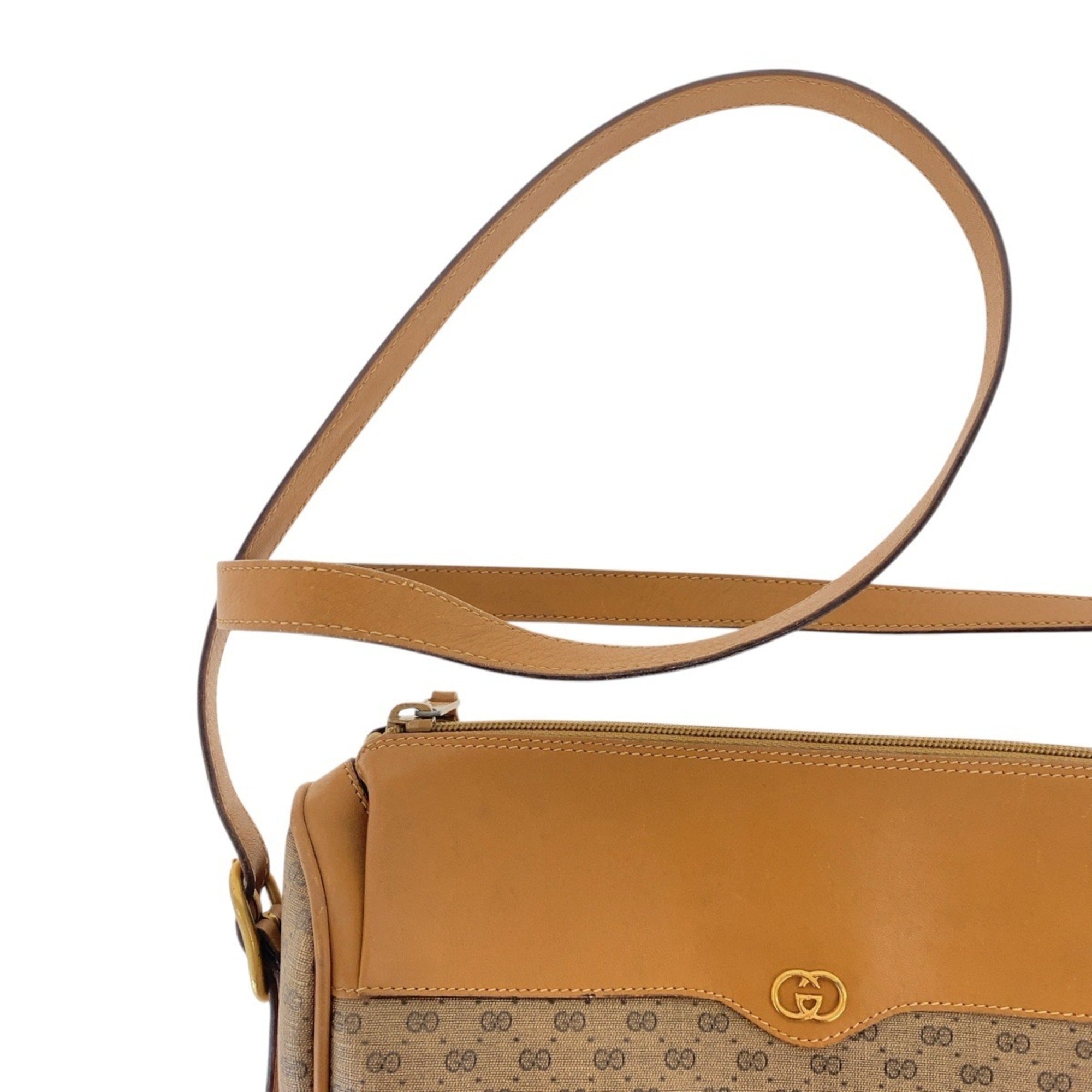 Gucci Brown Gg Supreme Leather Pochette Shoulder Bag (Pre-Owned)