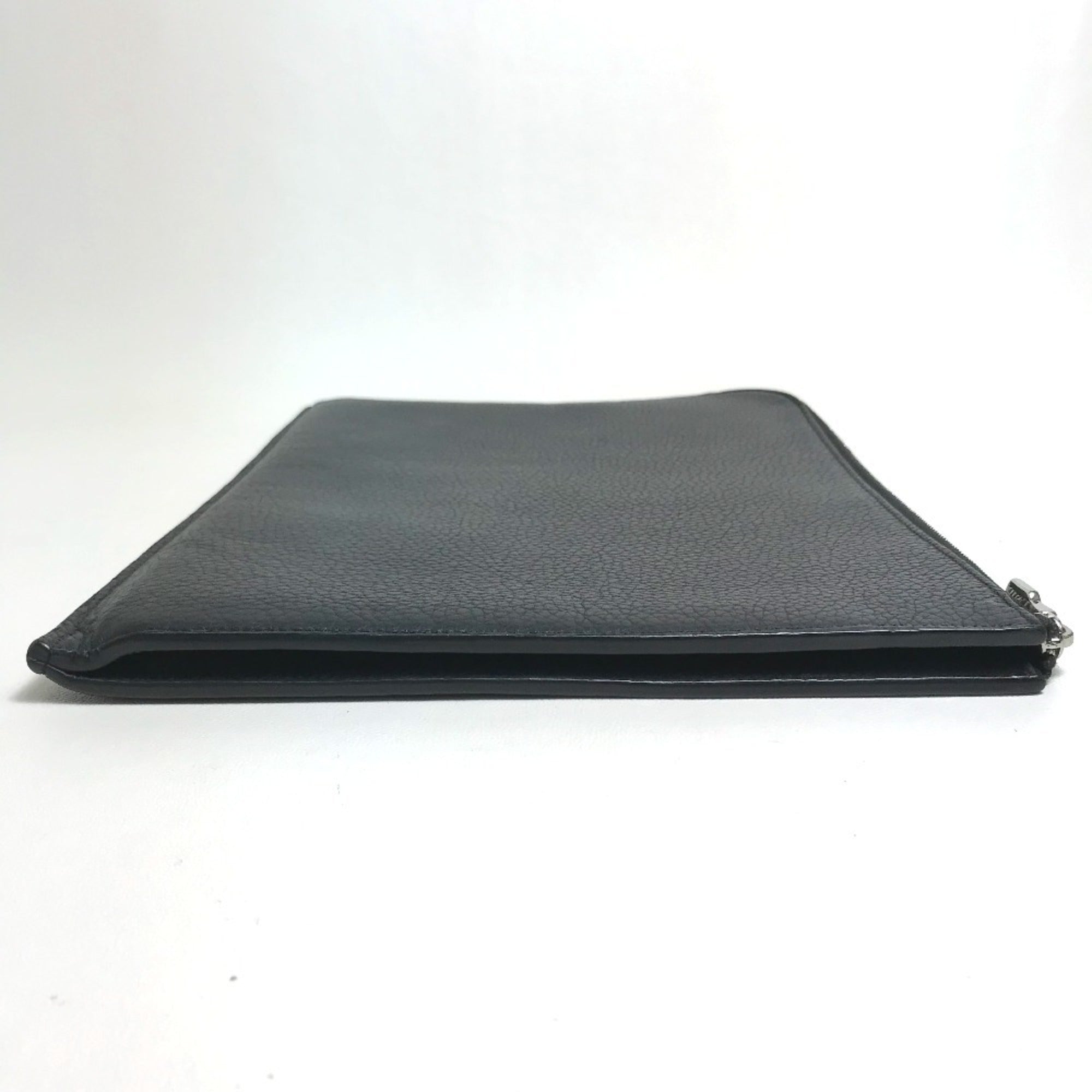 Louis Vuitton Black Noir Leather Clutch Bag Pochette (Pre-Owned)