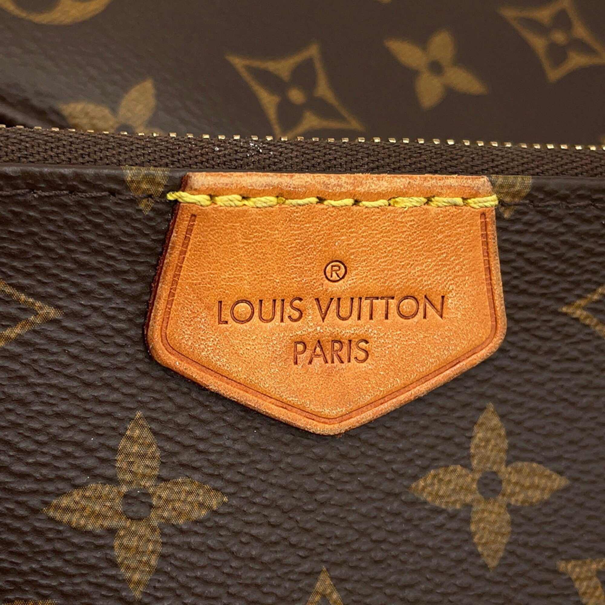 Louis Vuitton Monogram Monogram Monogram Handbag Pochette Shoulder Bag (Pre-Owned)