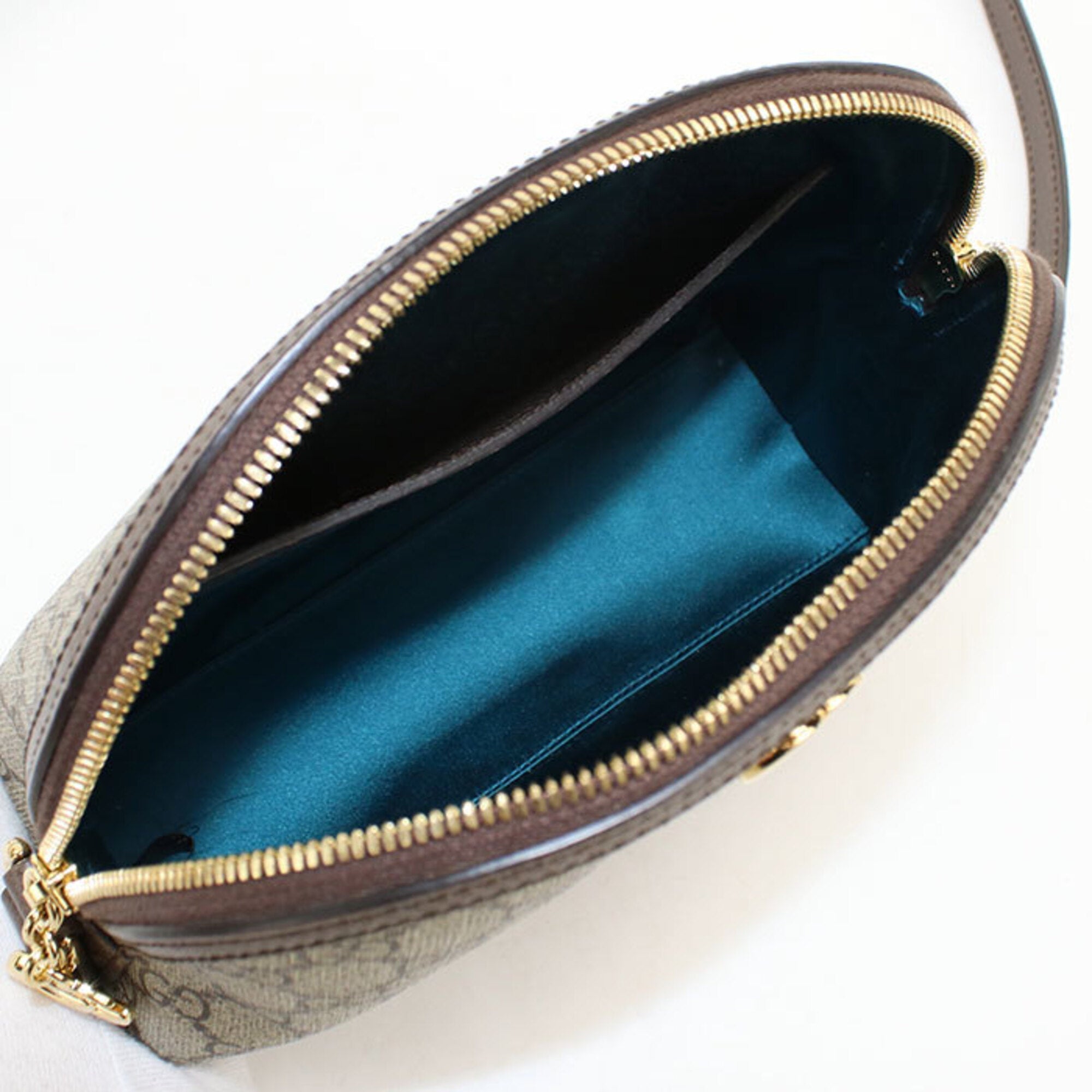 Gucci Beige Gg Supreme Shoulder Bag (Pre-Owned)
