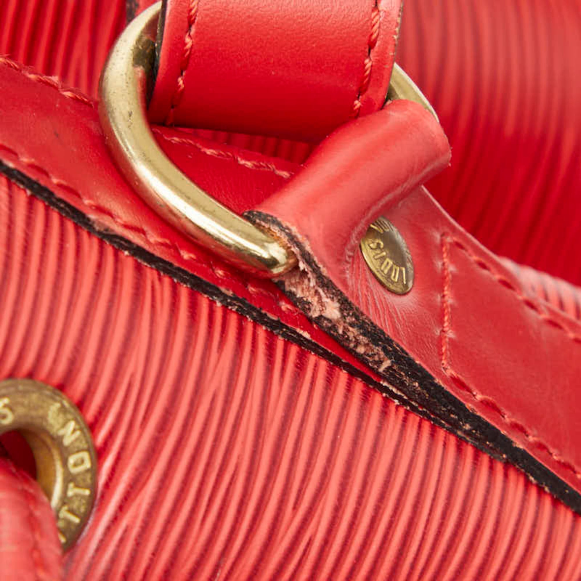 Louis Vuitton Castilian Red Leather Shoulder Bag (Pre-Owned)