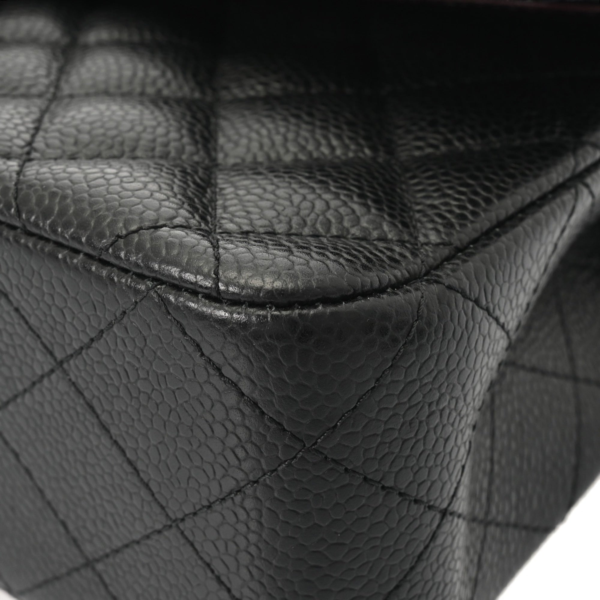 Chanel Black Grained Calfskin Shoulder Bag (Pre-Owned)