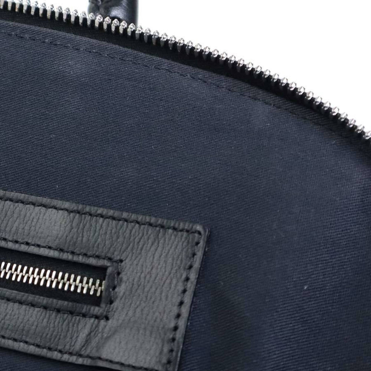 Bally Black Leather Handbag Shoulder Bag (Pre-Owned)