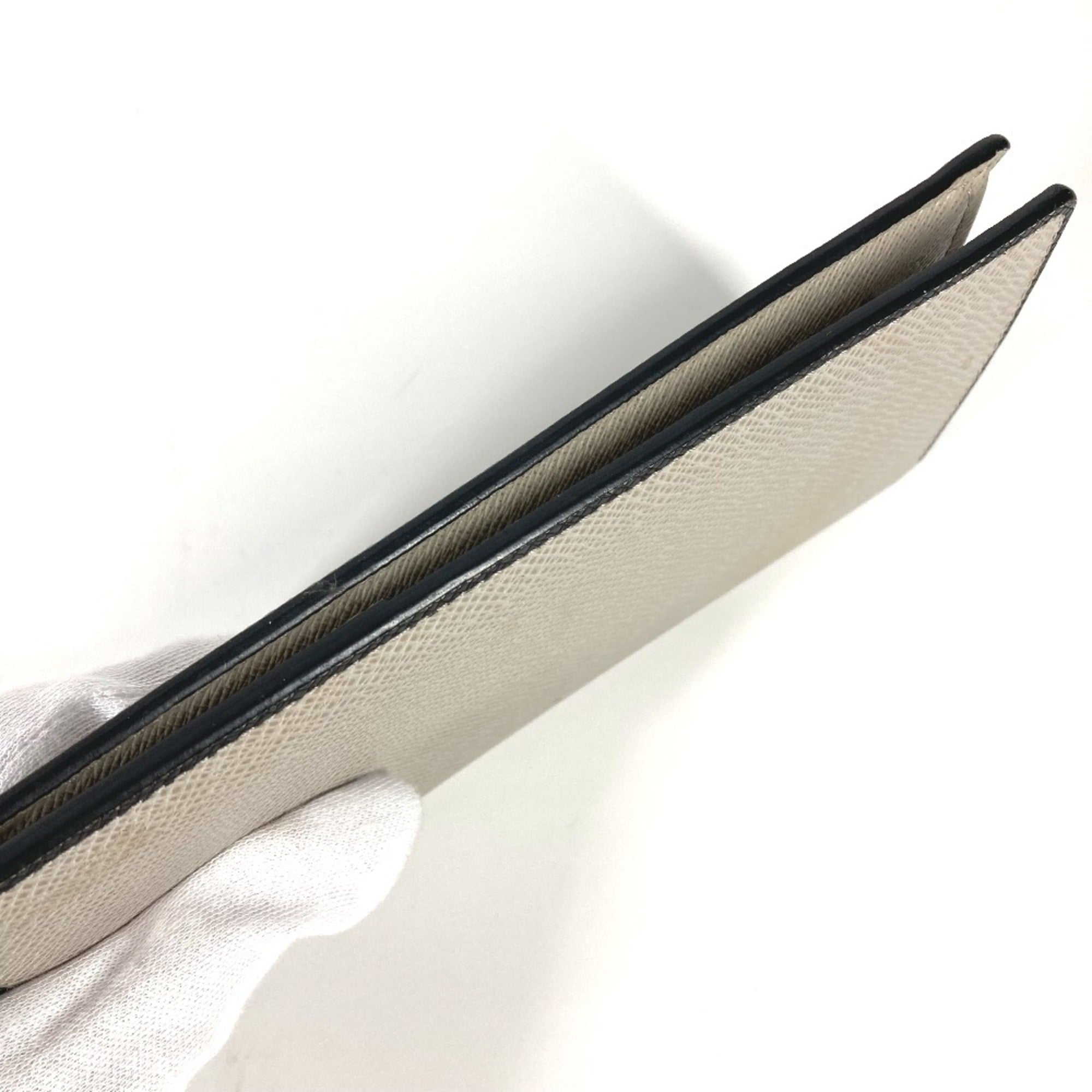 Louis Vuitton Taiga Beige Taiga Leather Long Wallet (Bi-Fold) (Pre-Owned)