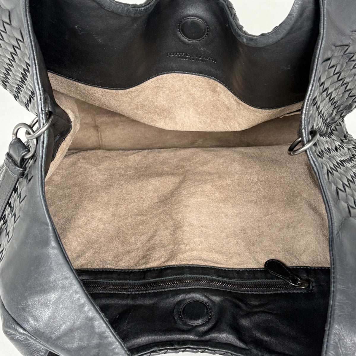Bottega Veneta Intrecciato Black Leather Shoulder Bag (Pre-Owned)