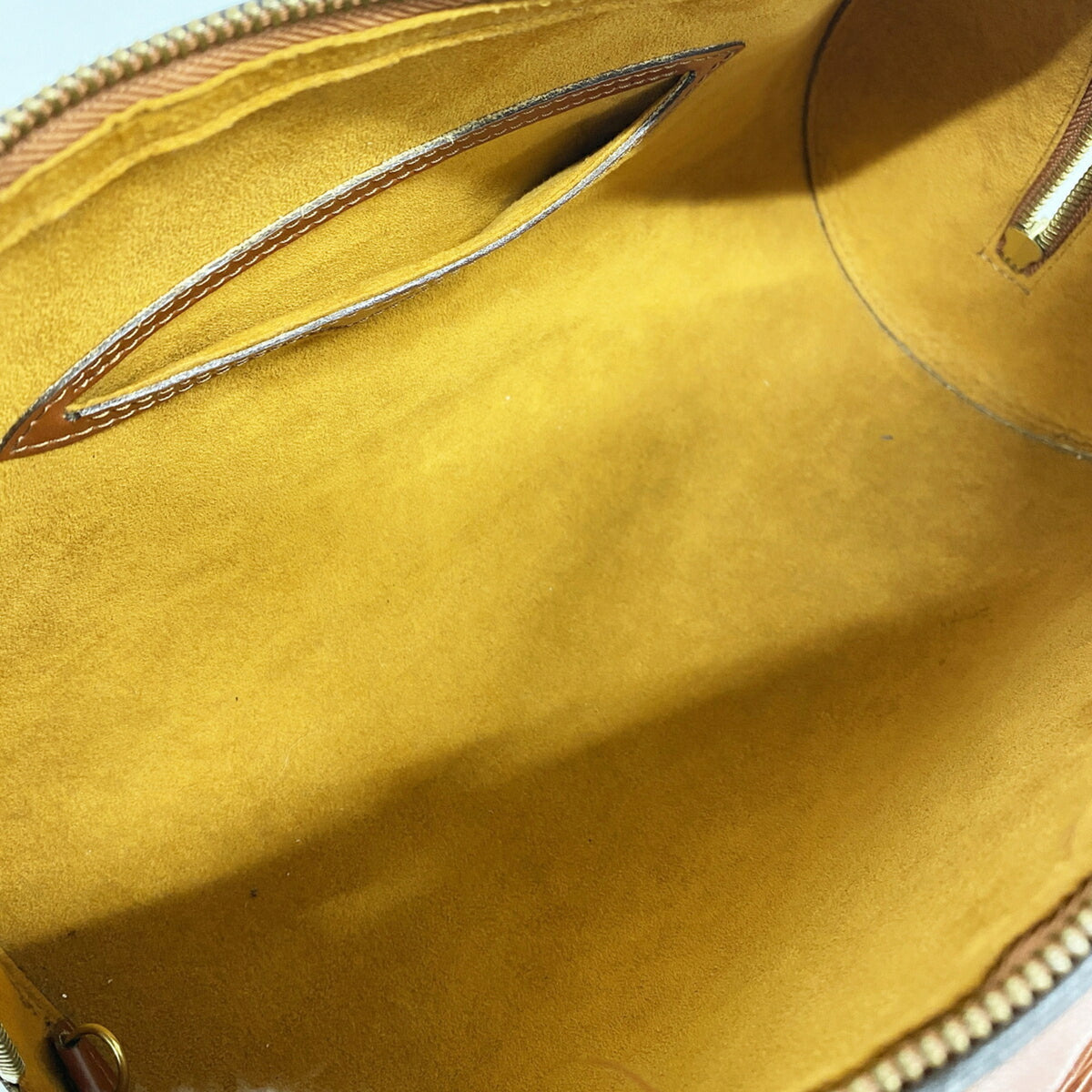 Louis Vuitton Kenyan Brown Handbag (Pre-Owned)