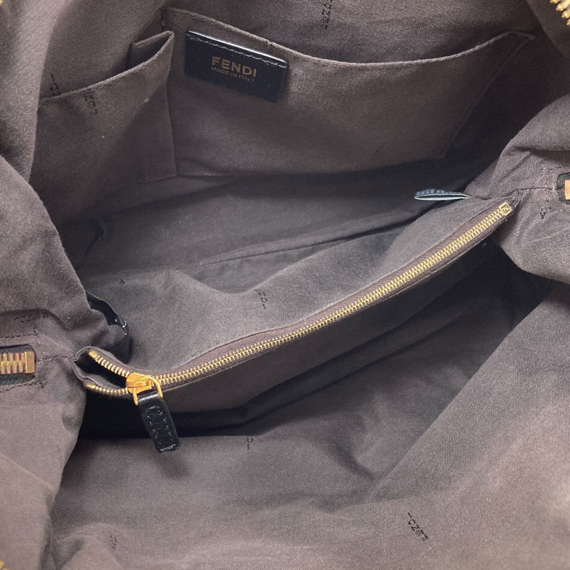Fendi Chameleon Black Leather Tote Bag (Pre-Owned)