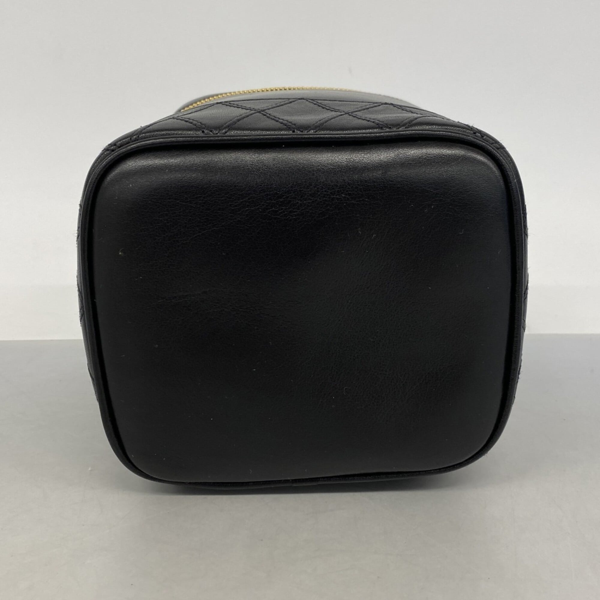 Chanel Black Leather Vanity Bag (Pre-Owned)