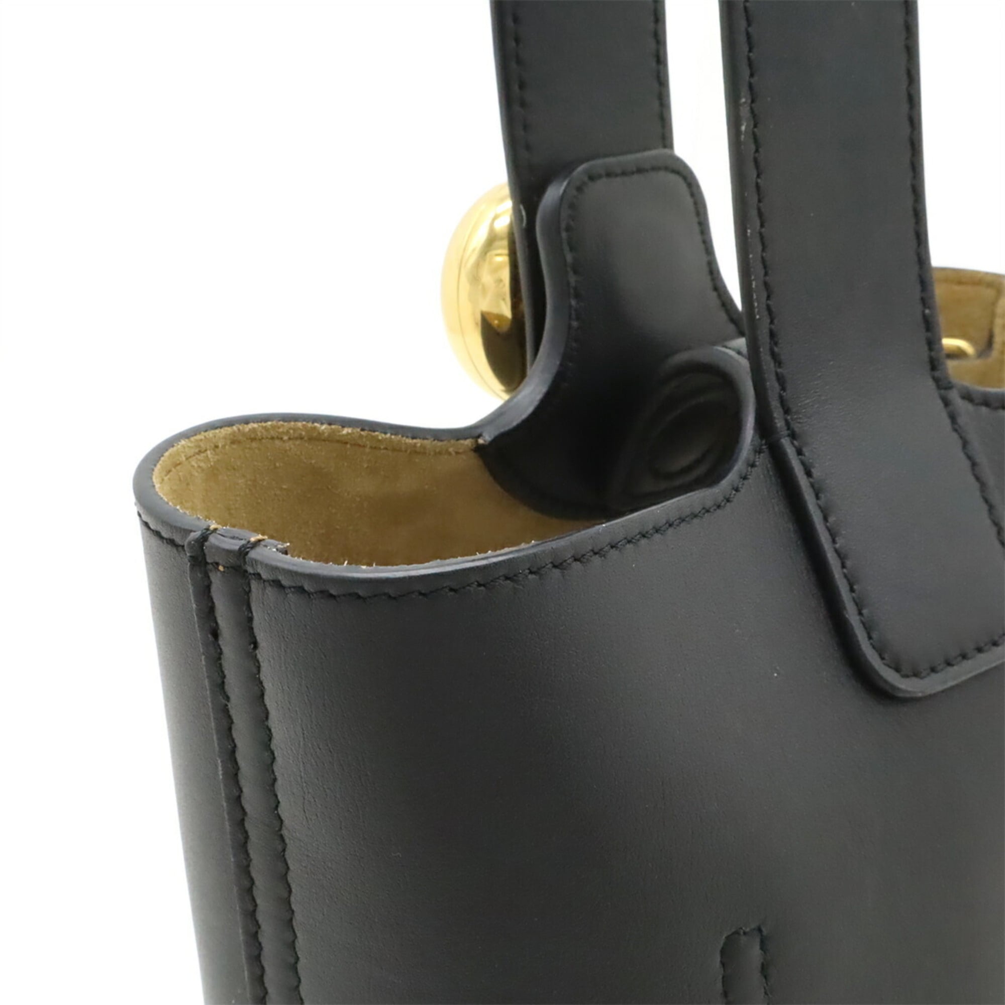 Loewe Black Leather Handbag (Pre-Owned)