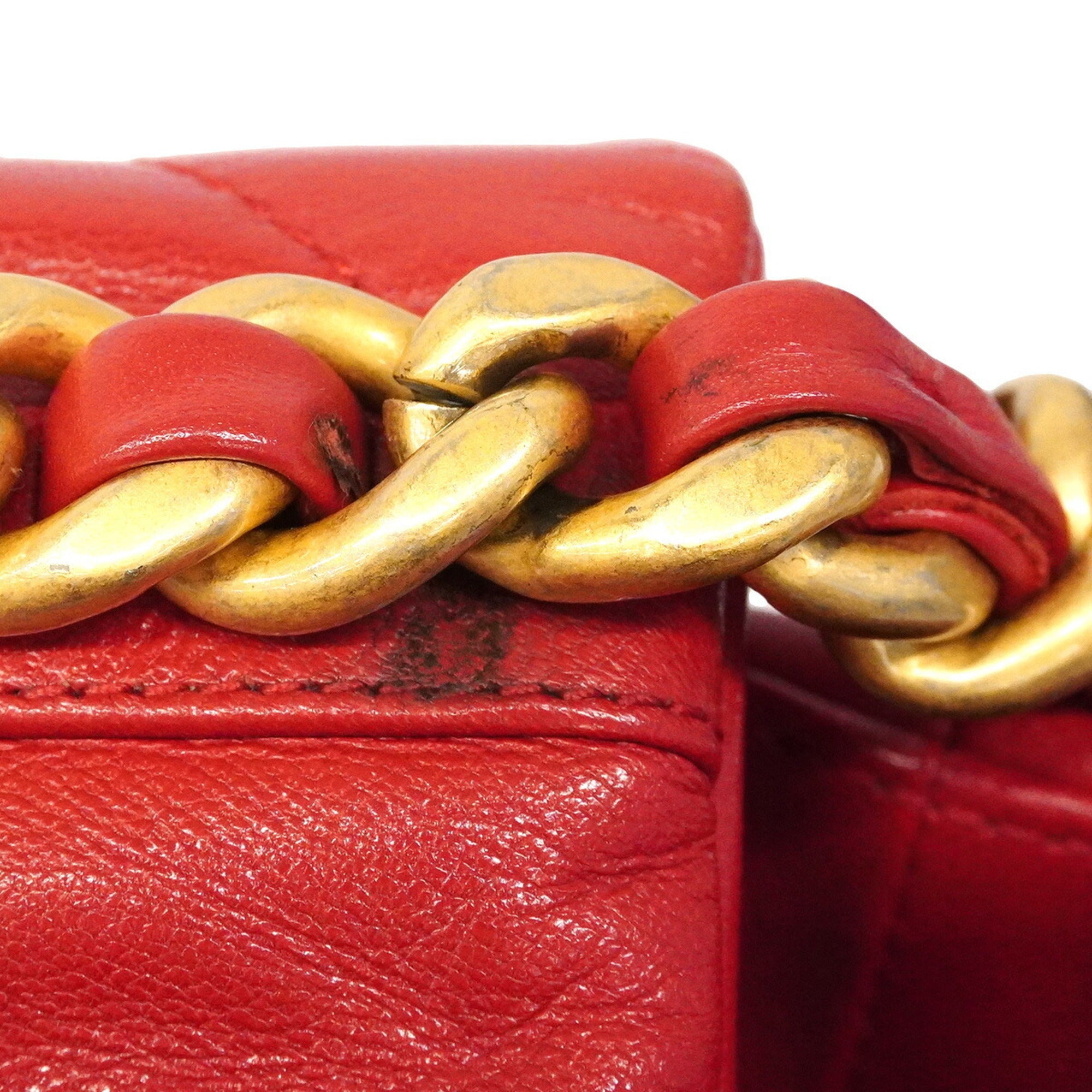 Chanel Red Color Leather Handbag (Pre-Owned)