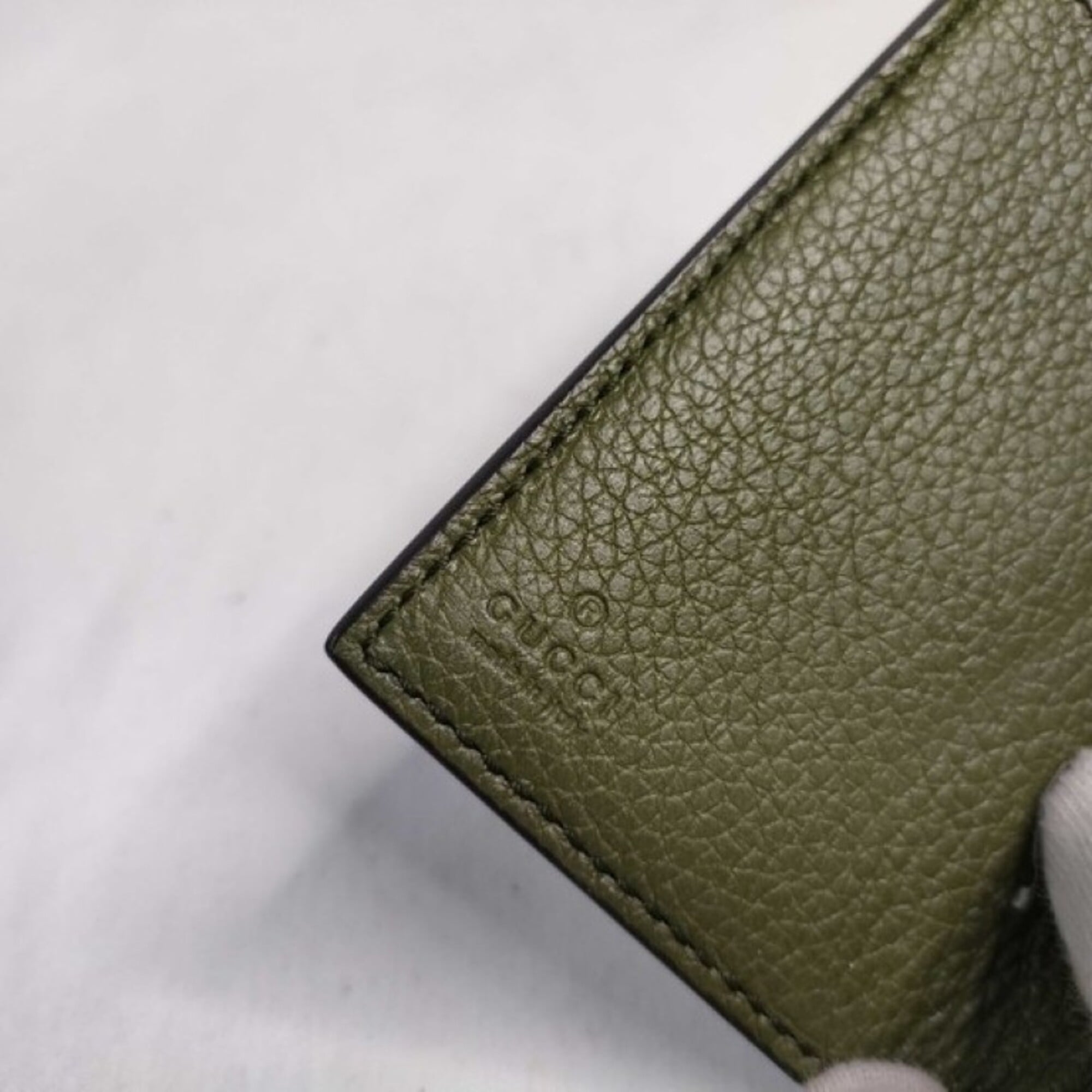 Gucci Green Leather Wallet (Tri-Fold) (Pre-Owned)